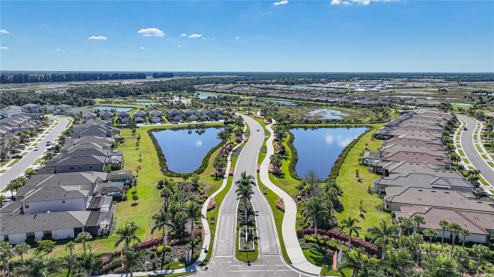 Sarasota, Florida, 34241, United States, 4 Bedrooms Bedrooms, ,3 BathroomsBathrooms,Residential,Active,1990635