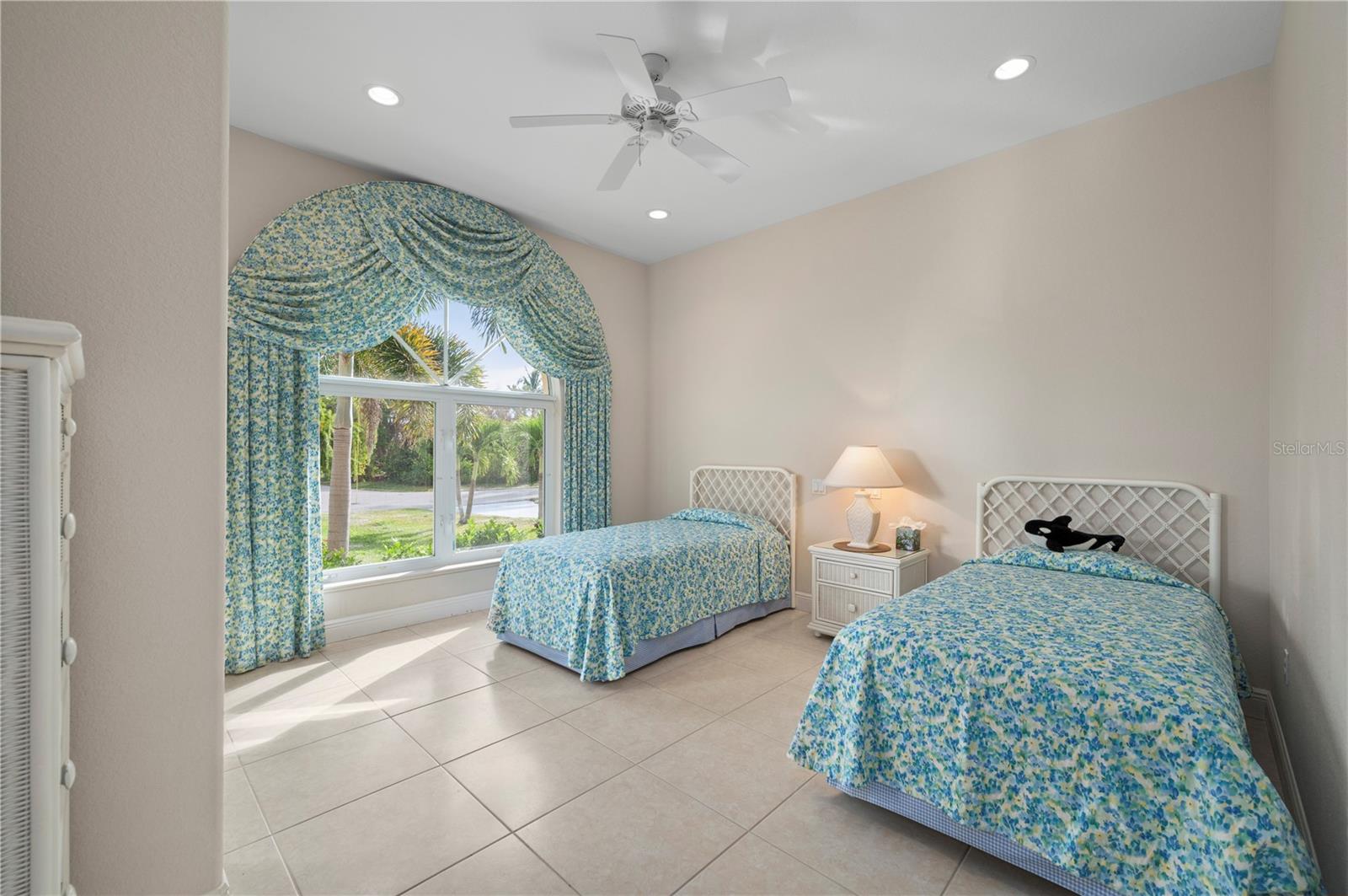 Punta Gorda, Florida, 33950, United States, 5 Bedrooms Bedrooms, ,5 BathroomsBathrooms,Residential,Active,2007175