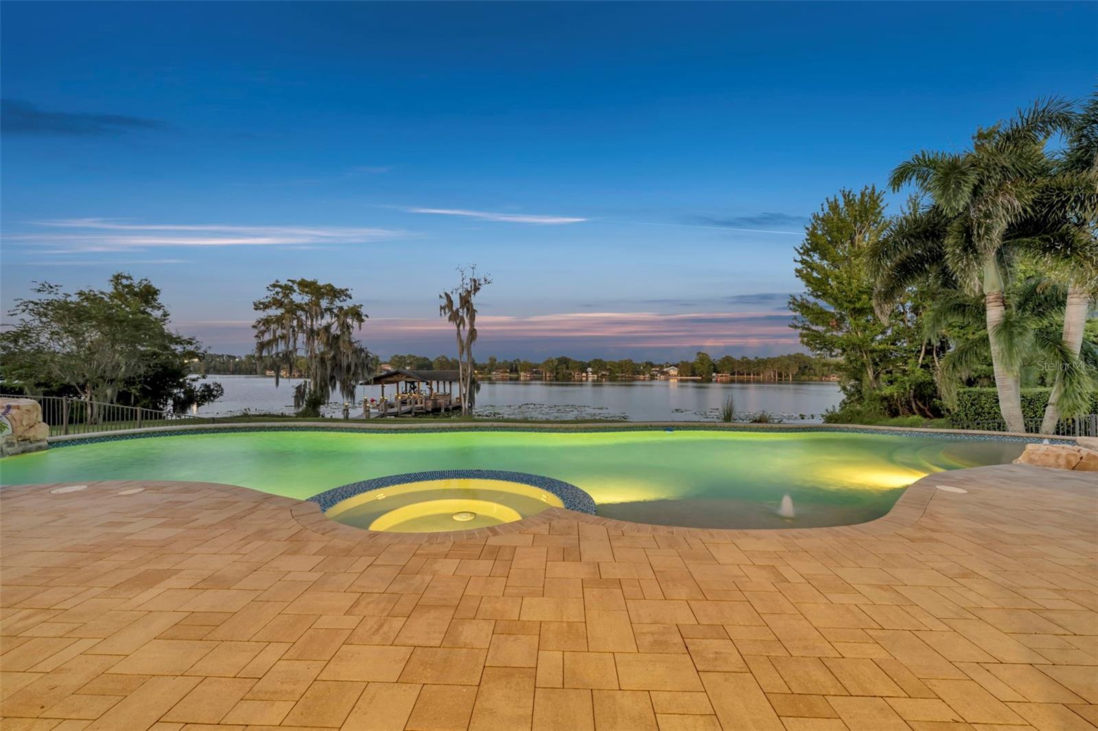 Oviedo, Florida, 32765, United States, 5 Bedrooms Bedrooms, ,5 BathroomsBathrooms,Residential,Active,1952070