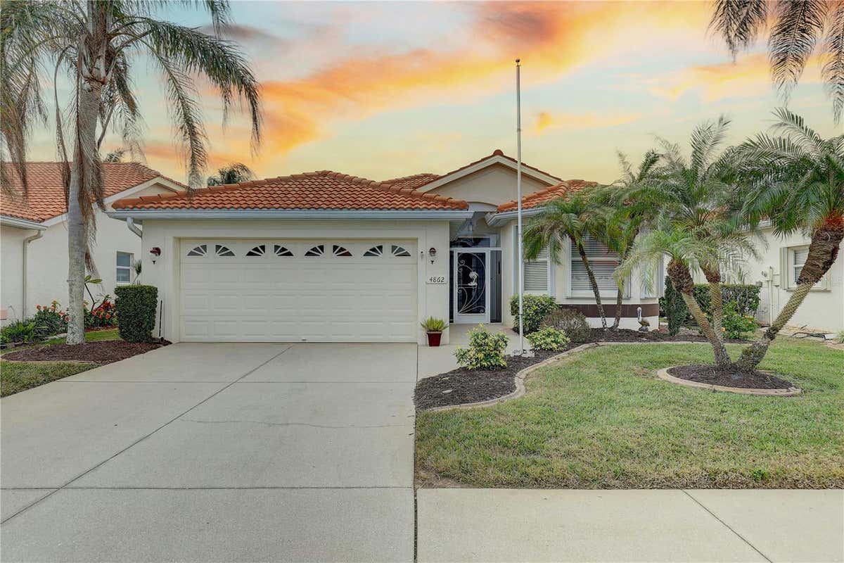 4862 ORANGE TREE PL, VENICE, FL 34293 Single Family Residence For 