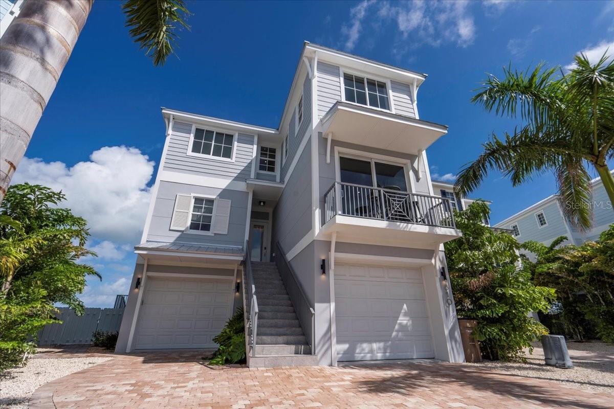 Marathon, Florida, 33050, United States, 5 Bedrooms Bedrooms, ,5 BathroomsBathrooms,Residential,Active,2011845