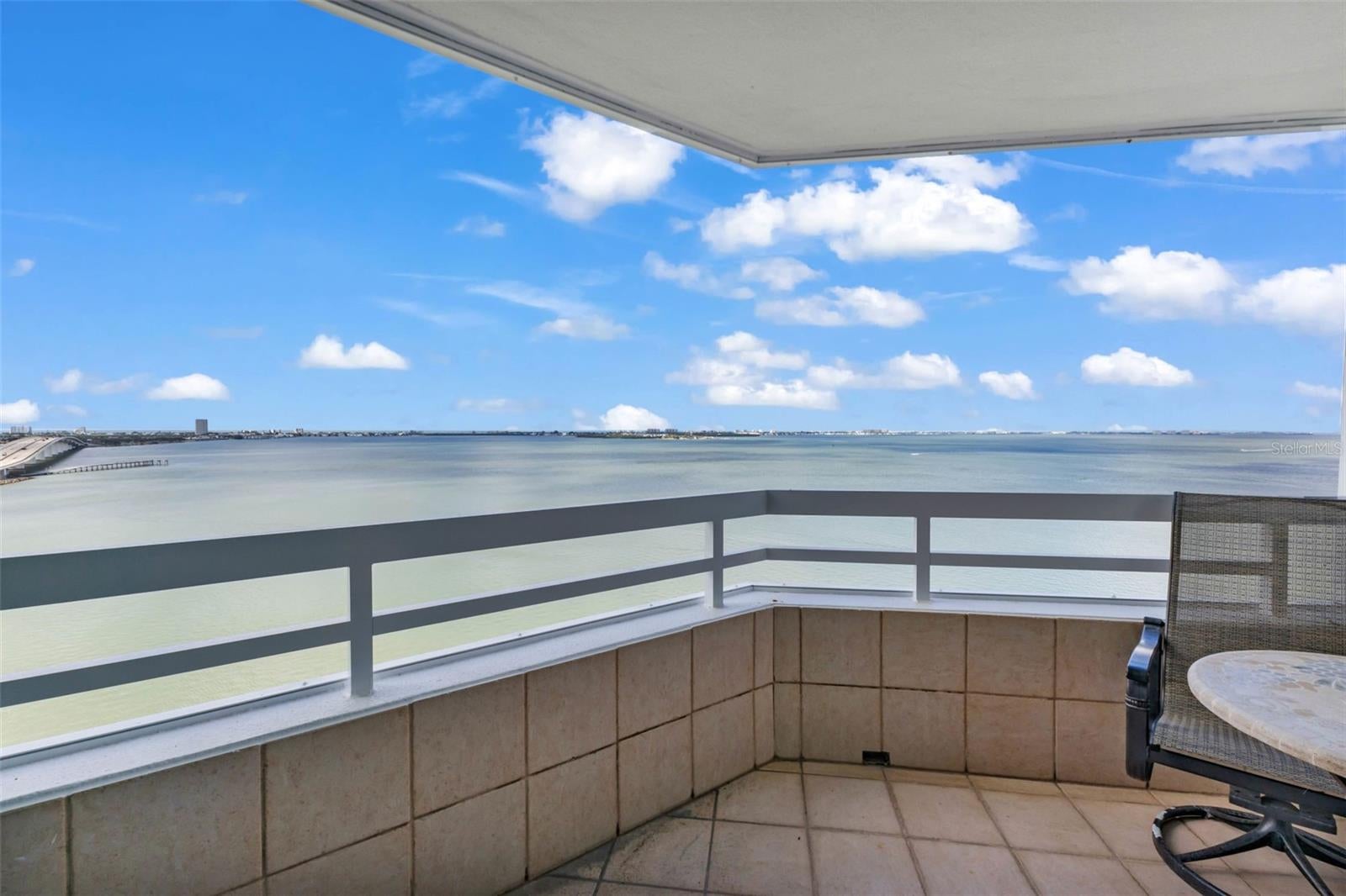 Sarasota, Florida, 34236, United States, 2 Bedrooms Bedrooms, ,2 BathroomsBathrooms,Residential,Active,1963403