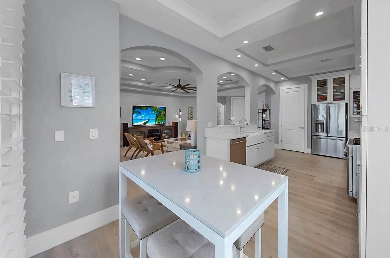 Apollo Beach, Florida, 33572, United States, 3 Bedrooms Bedrooms, ,4 BathroomsBathrooms,Residential,Active,1972155