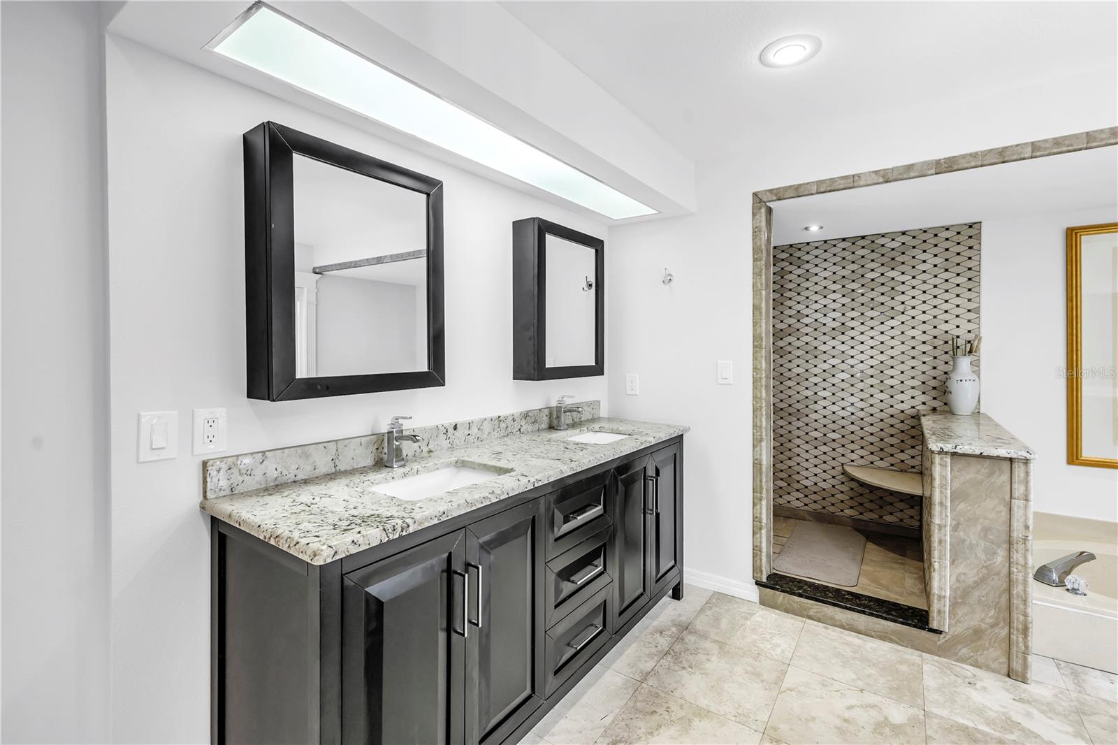 St Petersburg, Florida, 33715, United States, 3 Bedrooms Bedrooms, ,4 BathroomsBathrooms,Residential,Active,1869108