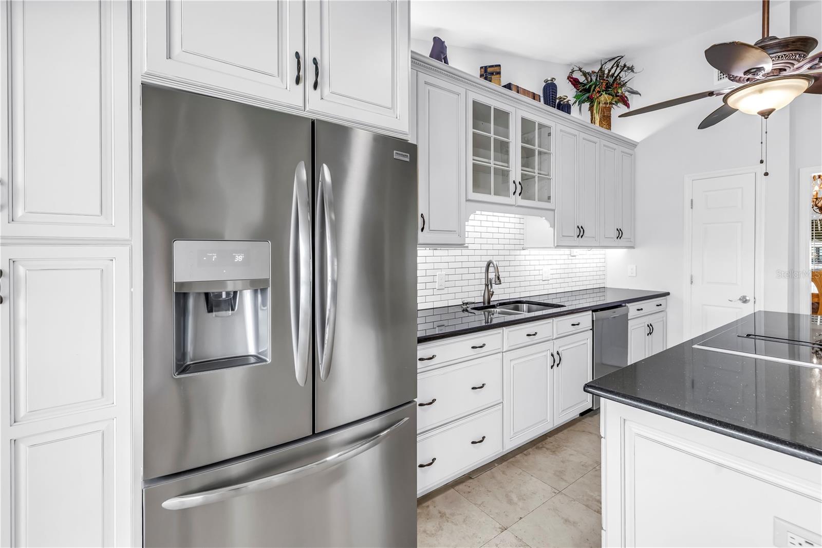 St Petersburg, Florida, 33715, United States, 3 Bedrooms Bedrooms, ,4 BathroomsBathrooms,Residential,Active,1869108