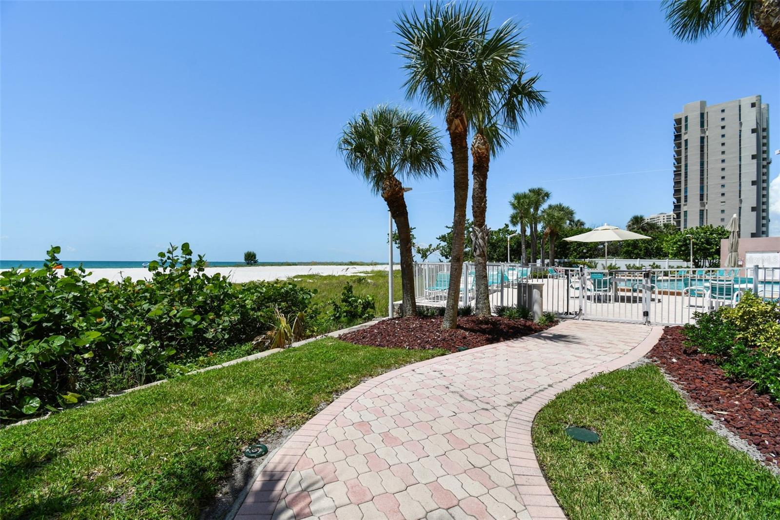 Clearwater Beach, Florida, 33767, United States, 2 Bedrooms Bedrooms, ,3 BathroomsBathrooms,Residential,Active,1919072