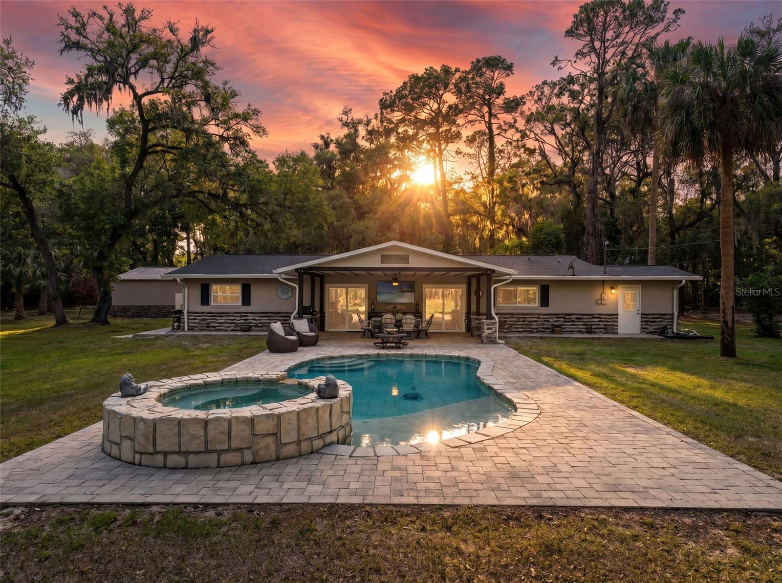 Crystal River, Florida, 34428, United States, 3 Bedrooms Bedrooms, ,3 BathroomsBathrooms,Residential,Active,2045556