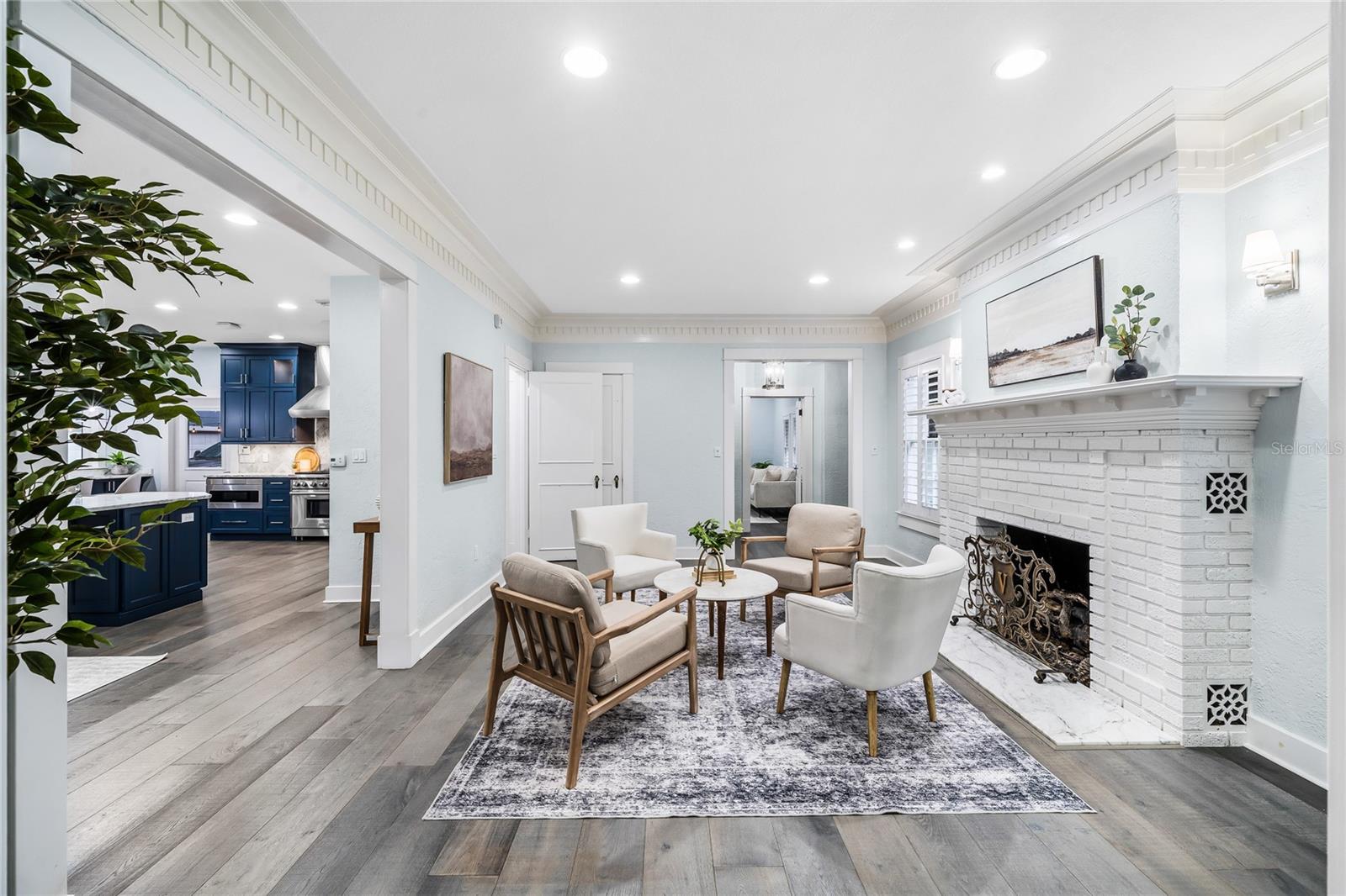 Orlando, Florida, 32803, United States, 5 Bedrooms Bedrooms, ,5 BathroomsBathrooms,Residential,Active,1926917