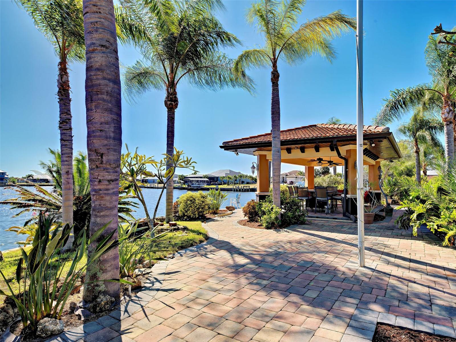 Port Charlotte, Florida, 33952, United States, 4 Bedrooms Bedrooms, ,5 BathroomsBathrooms,Residential,Active,1996574