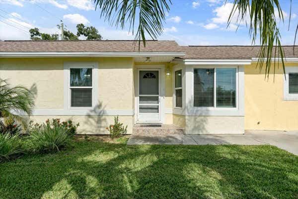 521 LIVE OAK ST, VENICE, FL 34285 - Image 1