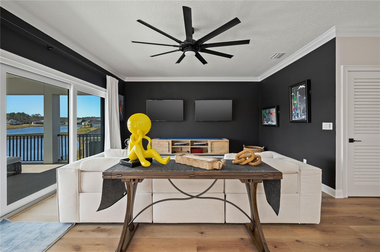 Fernandina Beach, Florida, 32034, United States, 5 Bedrooms Bedrooms, ,4 BathroomsBathrooms,Residential,Active,1920265