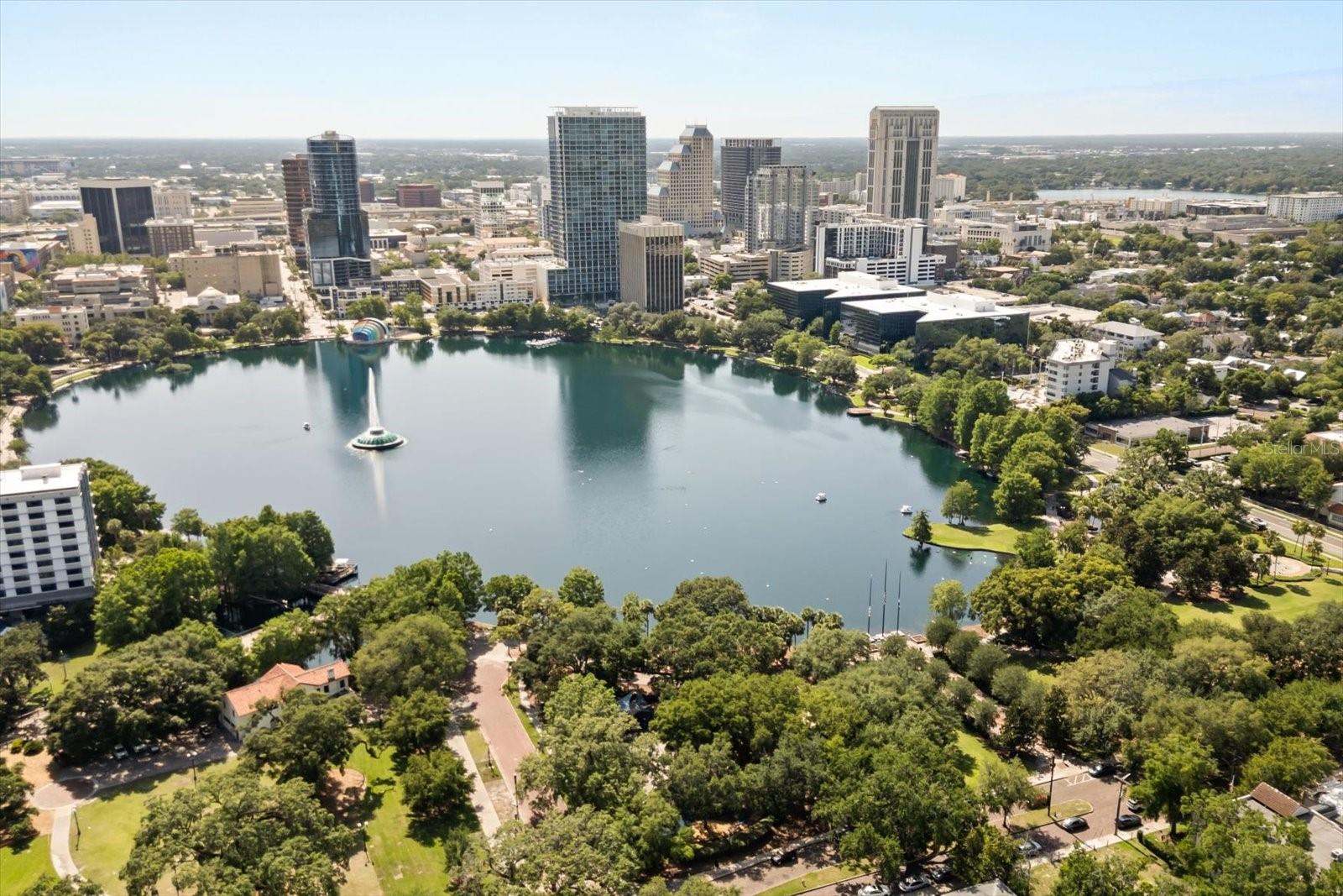 Orlando, Florida, 32801, United States, 4 Bedrooms Bedrooms, ,3 BathroomsBathrooms,Residential,Active,1972164