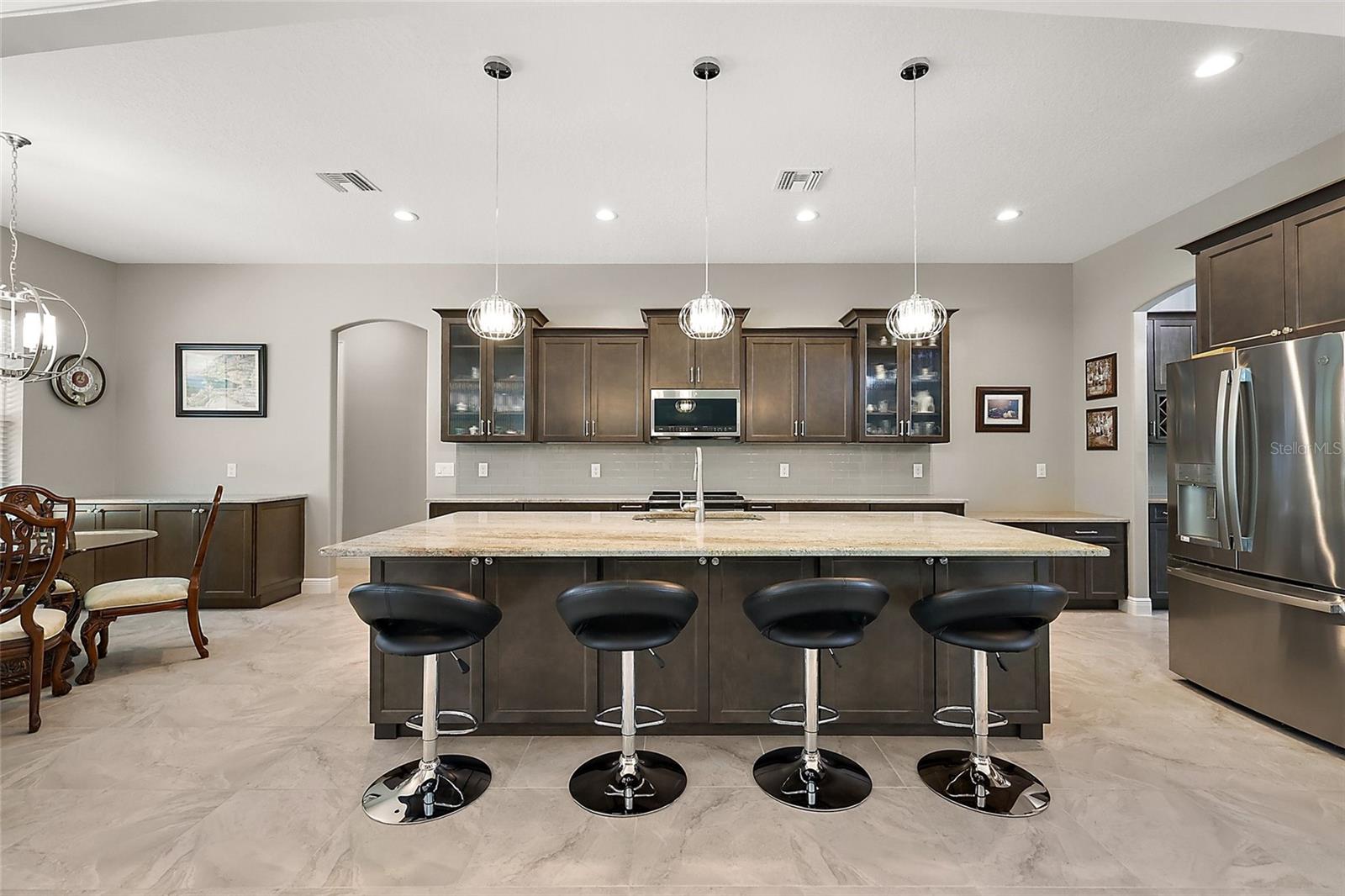 Lady Lake, Florida, 32159, United States, 5 Bedrooms Bedrooms, ,3 BathroomsBathrooms,Residential,Active,1985870