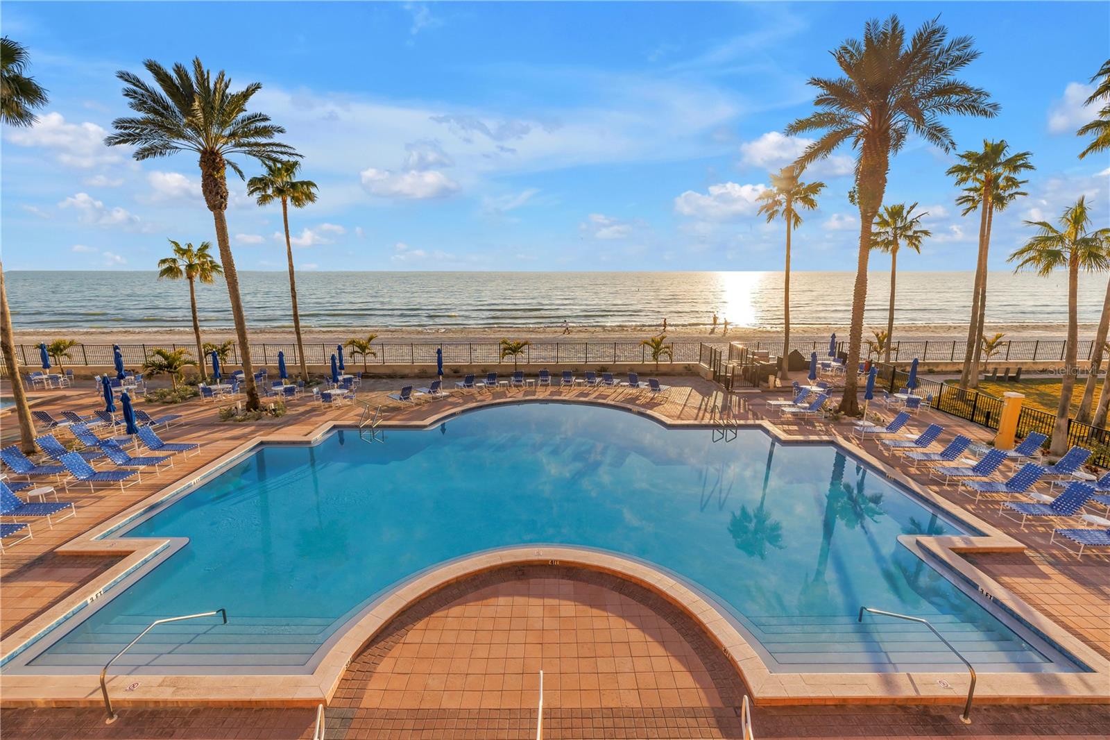 North Redington Beach, Florida, 33708, United States, 3 Bedrooms Bedrooms, ,3 BathroomsBathrooms,Residential,Active,2017855