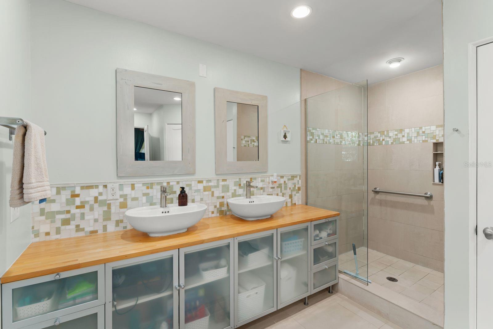 Eustis, Florida, 32726, United States, 4 Bedrooms Bedrooms, ,3 BathroomsBathrooms,Residential,Active,1953638