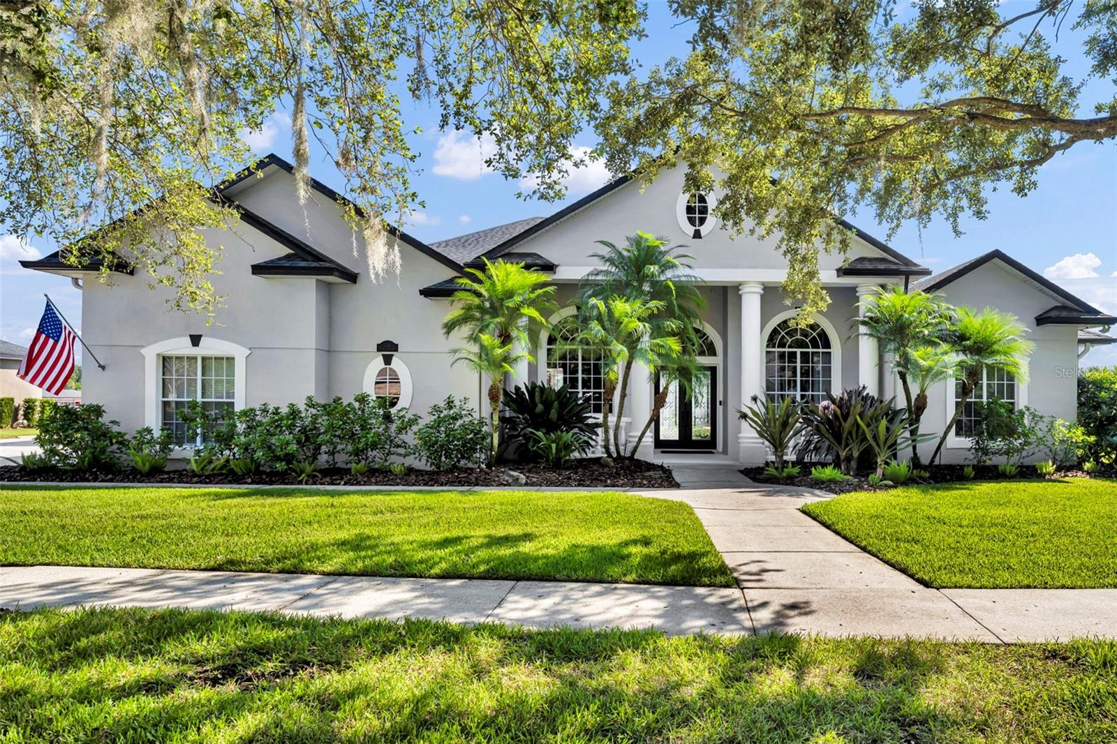 Oviedo, Florida, 32765, United States, 5 Bedrooms Bedrooms, ,5 BathroomsBathrooms,Residential,Active,1952070