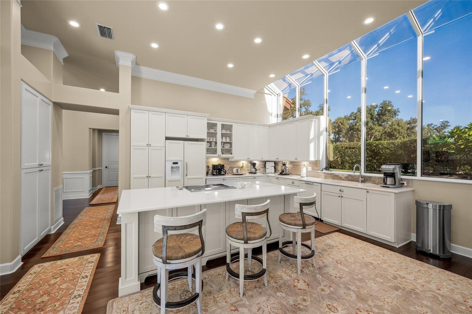 Sarasota, Florida, 34240, United States, 4 Bedrooms Bedrooms, ,5 BathroomsBathrooms,Residential,Active,1968088