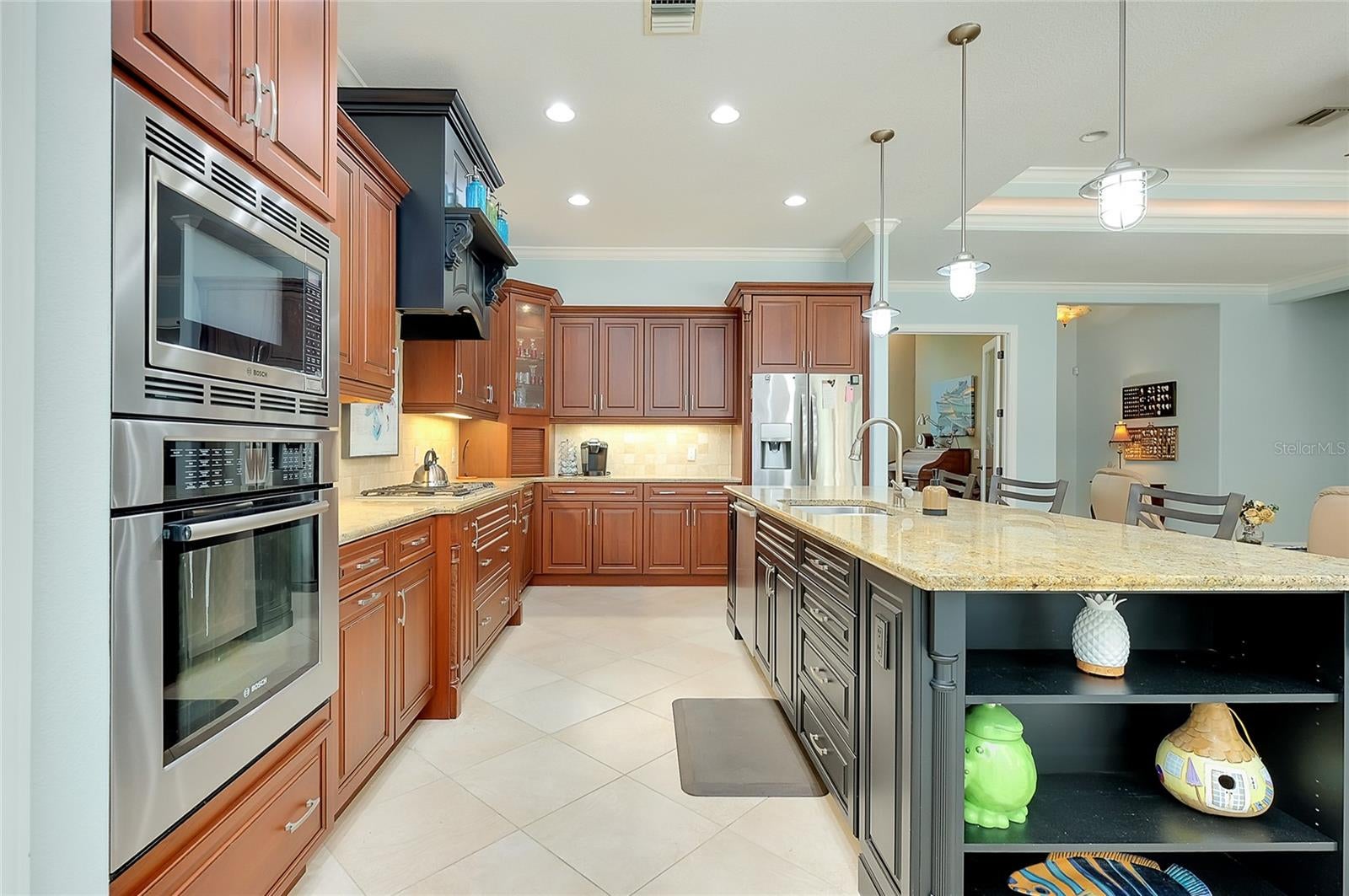 Venice, Florida, 34285, United States, 3 Bedrooms Bedrooms, ,3 BathroomsBathrooms,Residential,Active,2008926