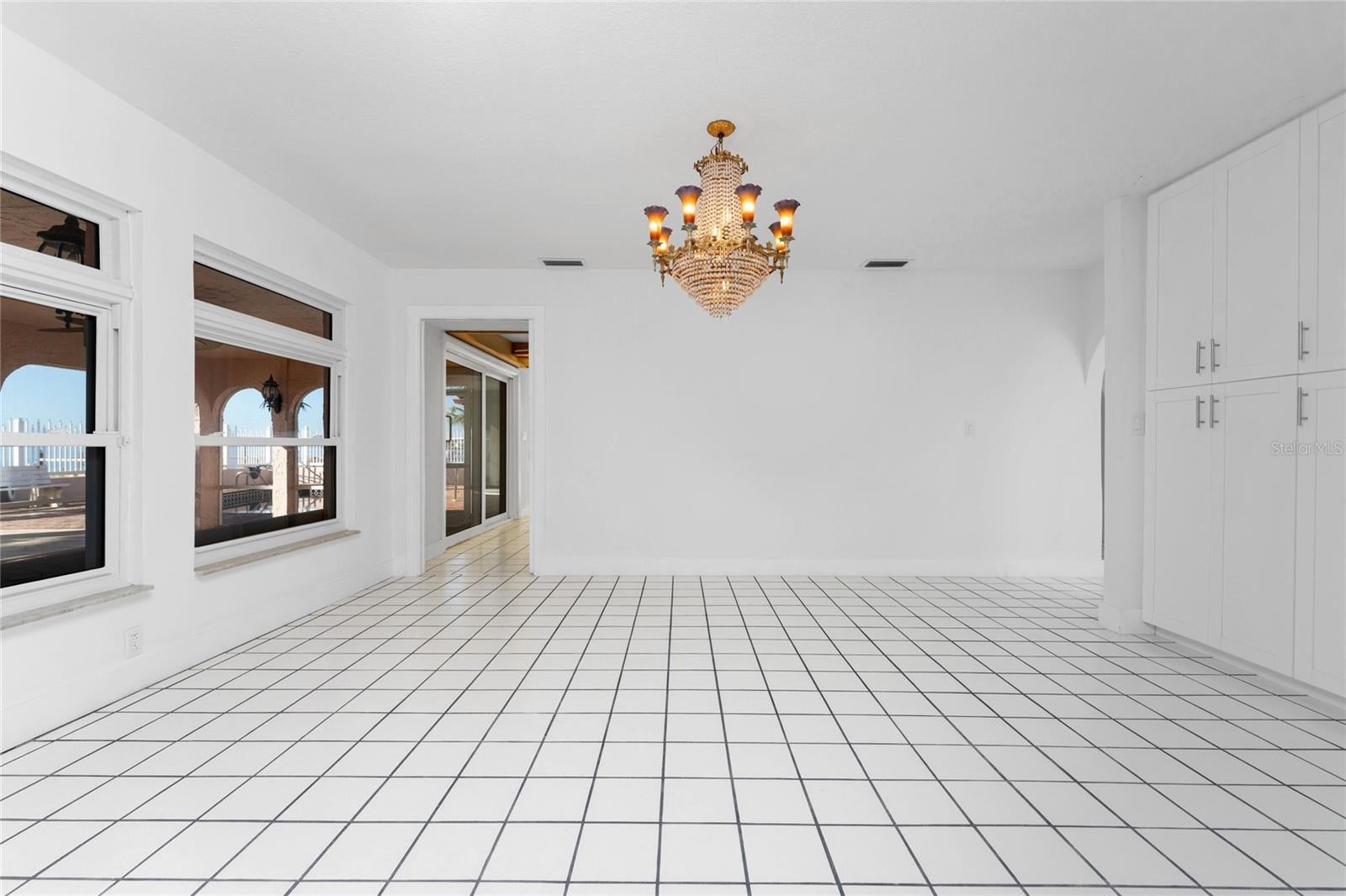 Port Charlotte, Florida, 33952, United States, 5 Bedrooms Bedrooms, ,5 BathroomsBathrooms,Residential,Active,2010210