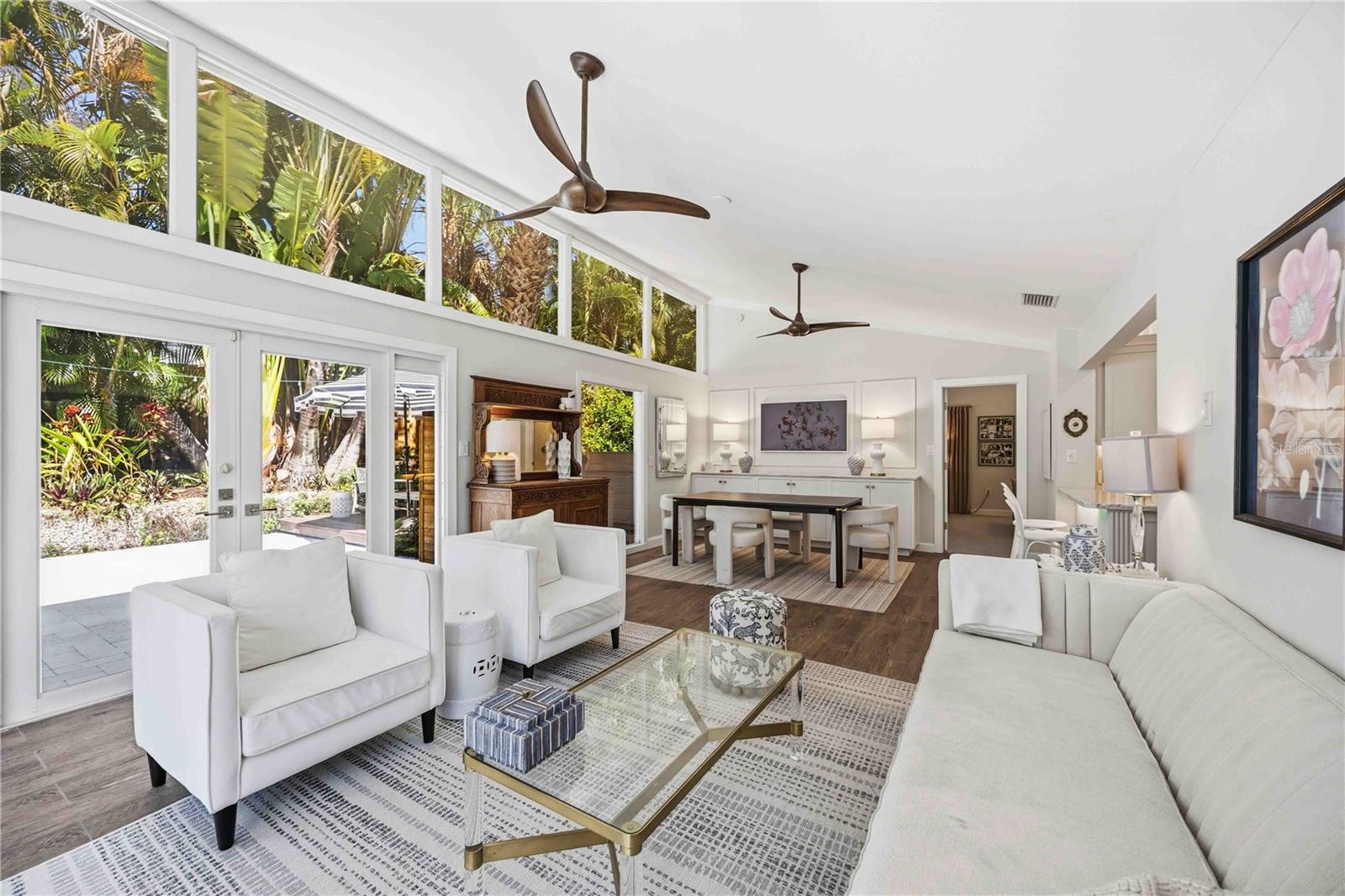 Sarasota, Florida, 34231, United States, 4 Bedrooms Bedrooms, ,4 BathroomsBathrooms,Residential,Active,2025612