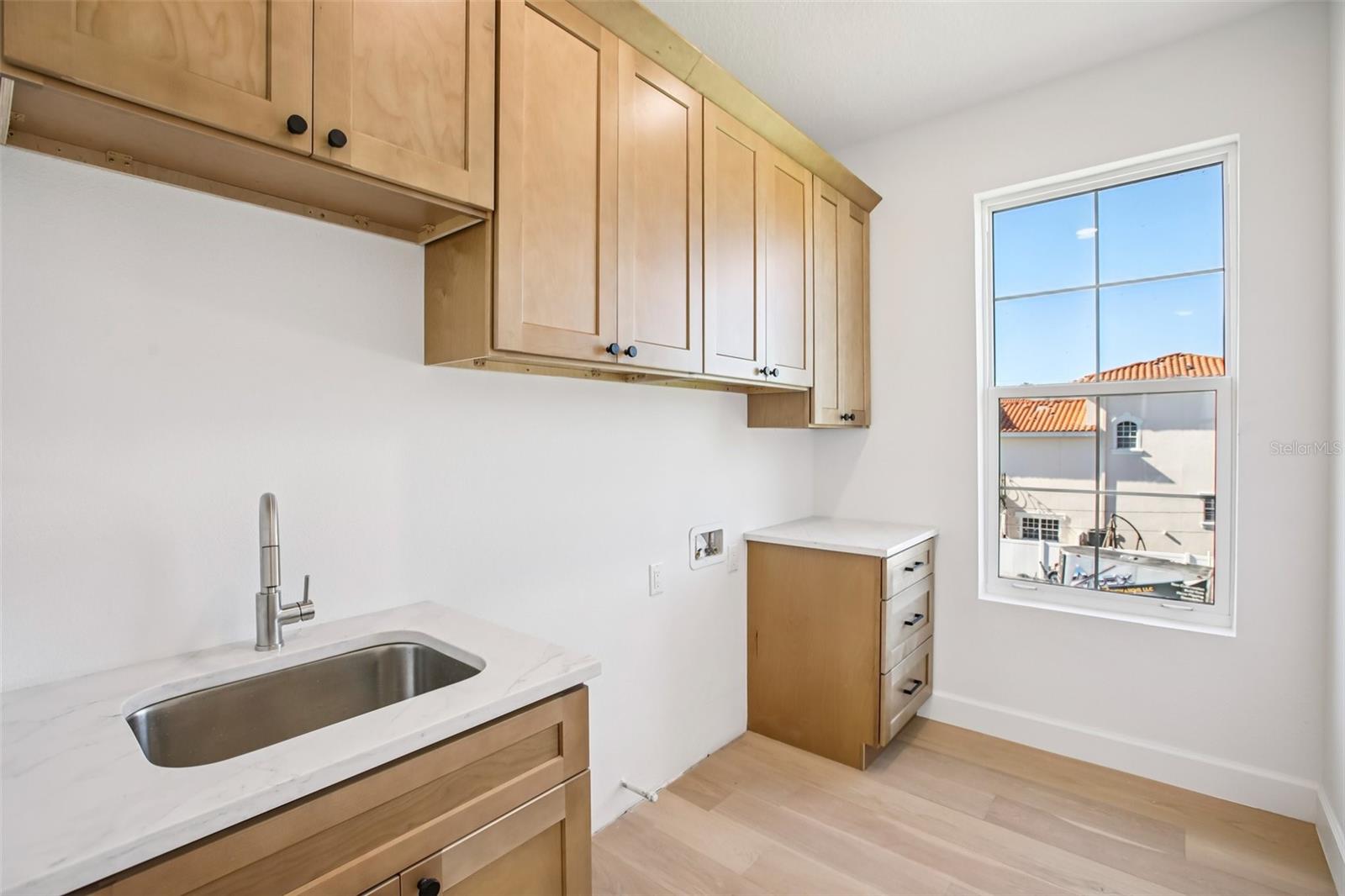 St Petersburg, Florida, 33704, United States, 4 Bedrooms Bedrooms, ,4 BathroomsBathrooms,Residential,Active,2015262