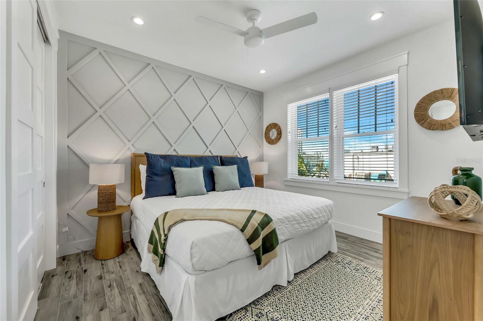 Sarasota, Florida, 34242, United States, 7 Bedrooms Bedrooms, ,7 BathroomsBathrooms,Residential,Active,1831779