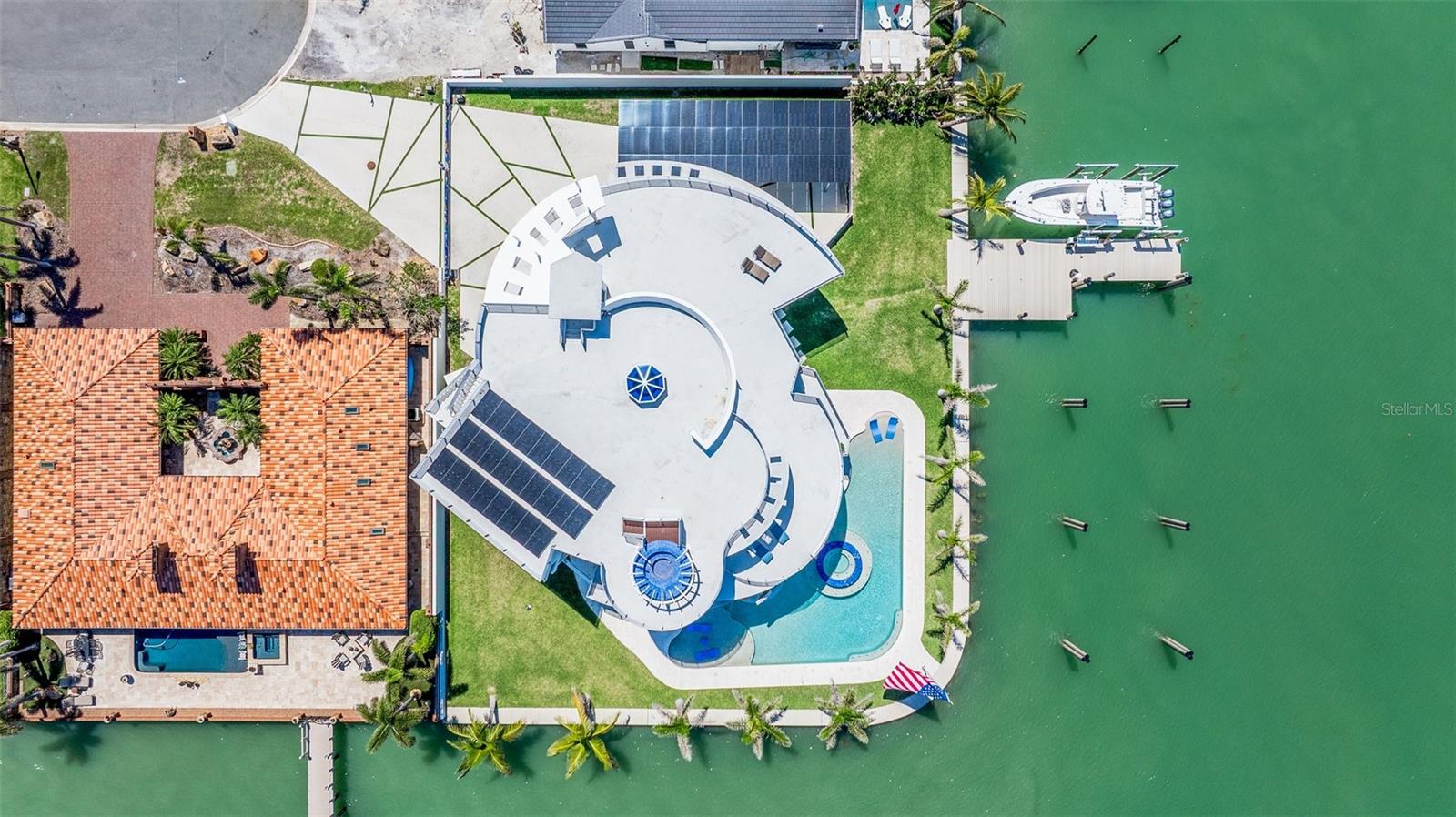 Treasure Island, Florida, 33706, United States, ,7 BathroomsBathrooms,Residential,Active,1772746