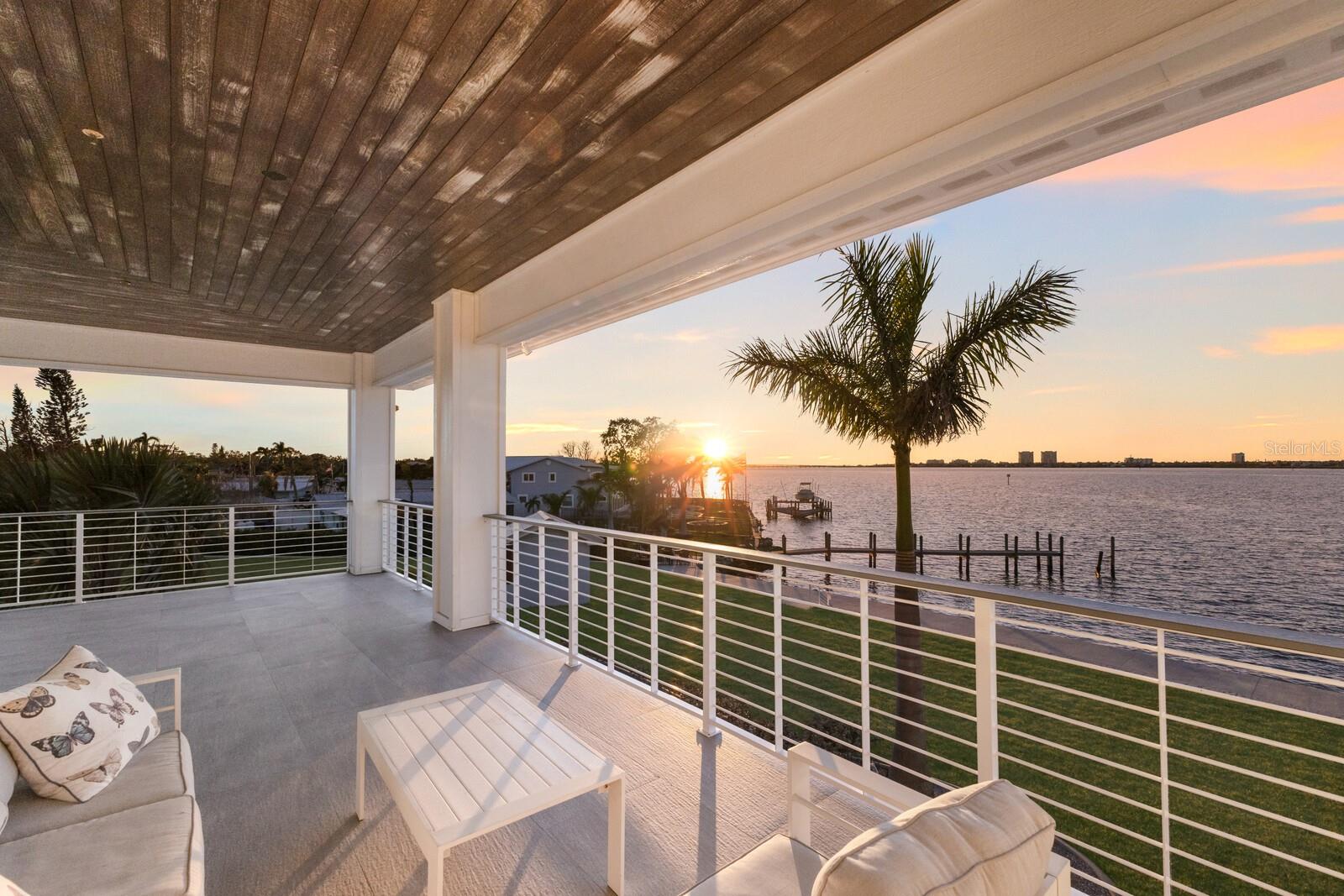 Bradenton, Florida, 34208, United States, ,5 BathroomsBathrooms,Residential,Active,1745633