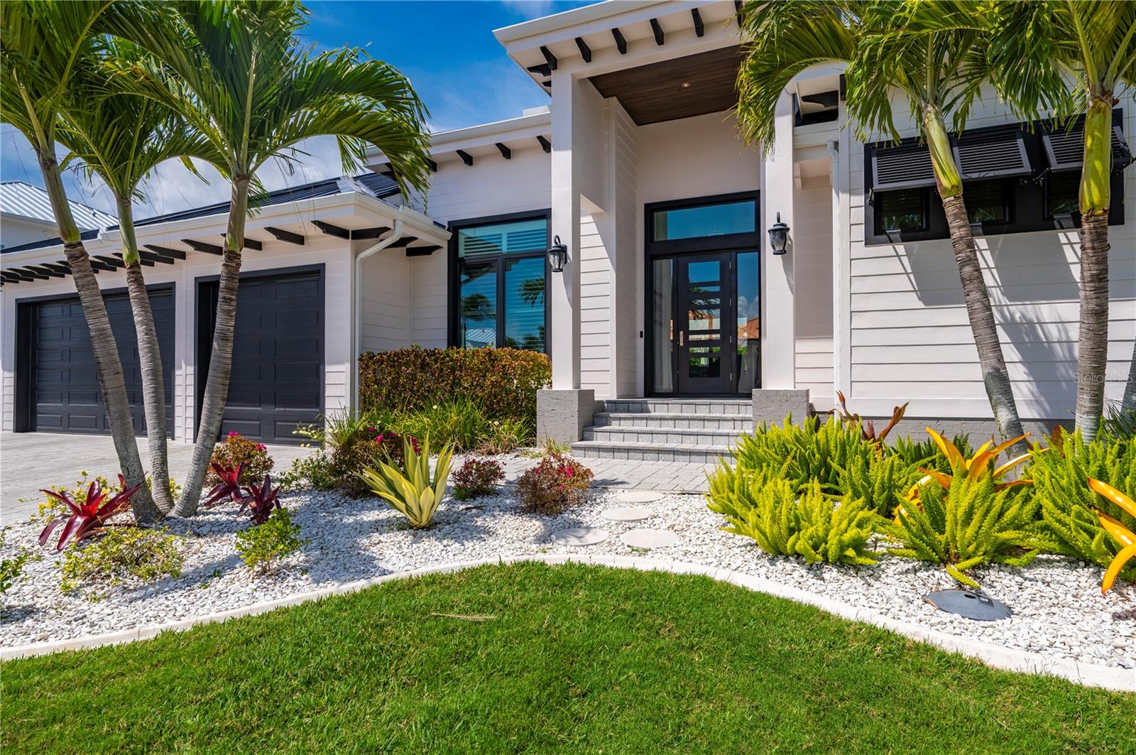 Punta Gorda, Florida, 33950, United States, 3 Bedrooms Bedrooms, ,4 BathroomsBathrooms,Residential,Active,2027312