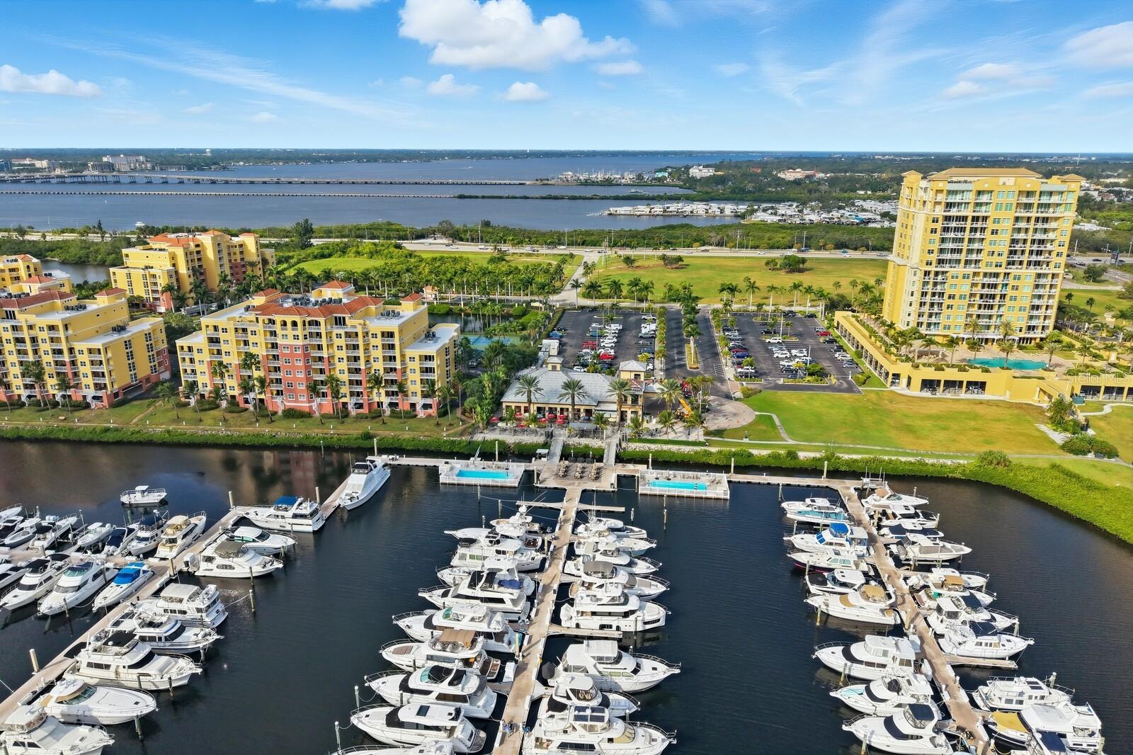 Palmetto, Florida, 34221, United States, 6 Bedrooms Bedrooms, ,6 BathroomsBathrooms,Residential,Active,1973552