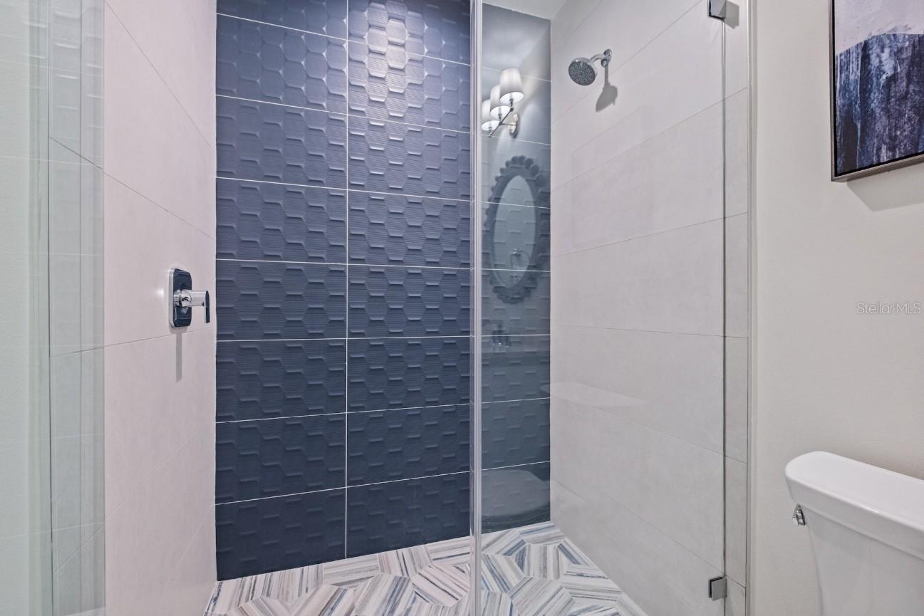 Anna Maria, Florida, 34216, United States, 6 Bedrooms Bedrooms, ,7 BathroomsBathrooms,Residential,Active,1988729