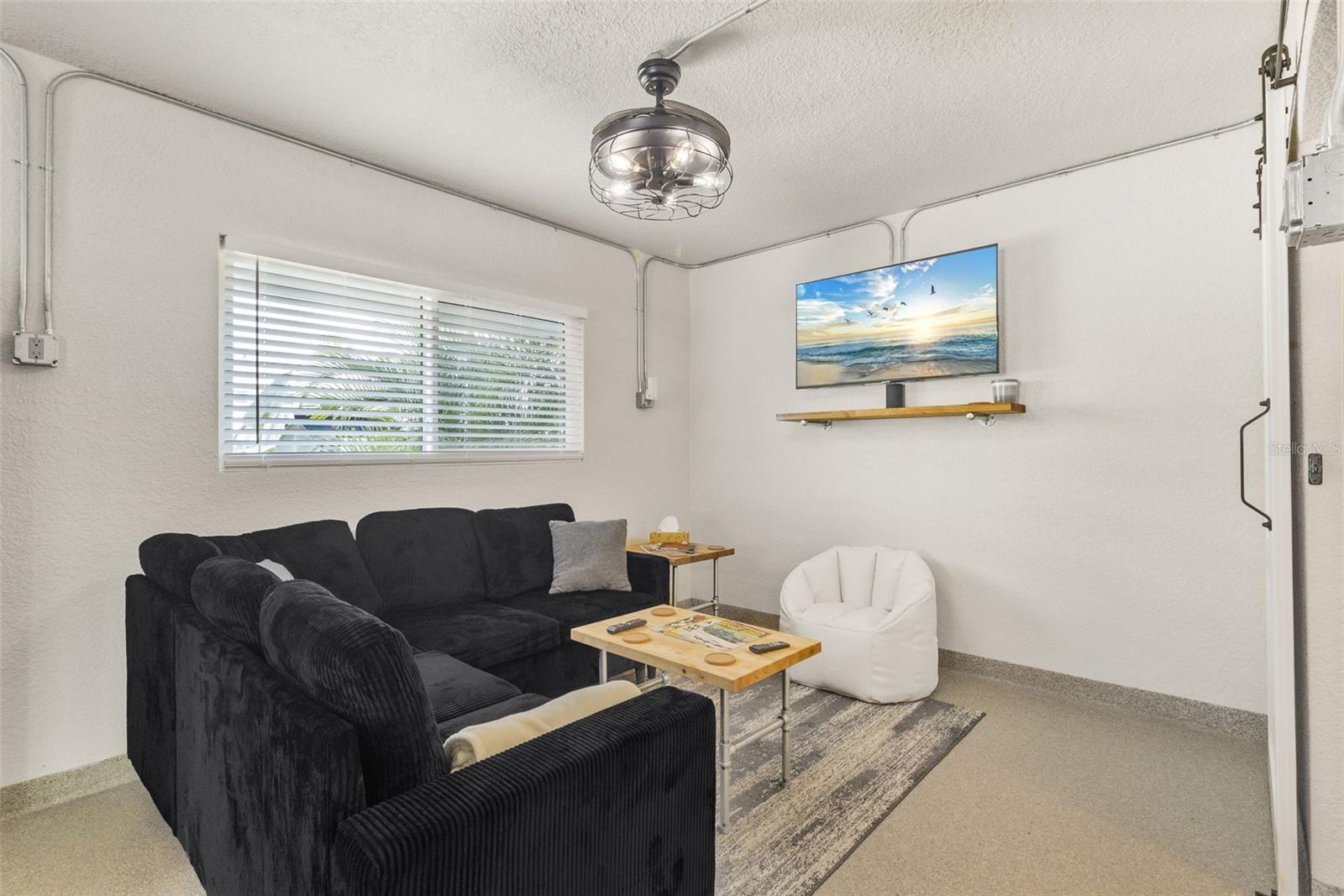 Englewood, Florida, 34223, United States, 3 Bedrooms Bedrooms, ,4 BathroomsBathrooms,Residential,Active,1944259