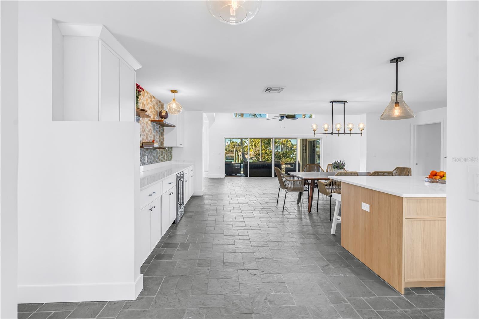 St Pete Beach, Florida, 33706, United States, 3 Bedrooms Bedrooms, ,3 BathroomsBathrooms,Residential,Active,2015468