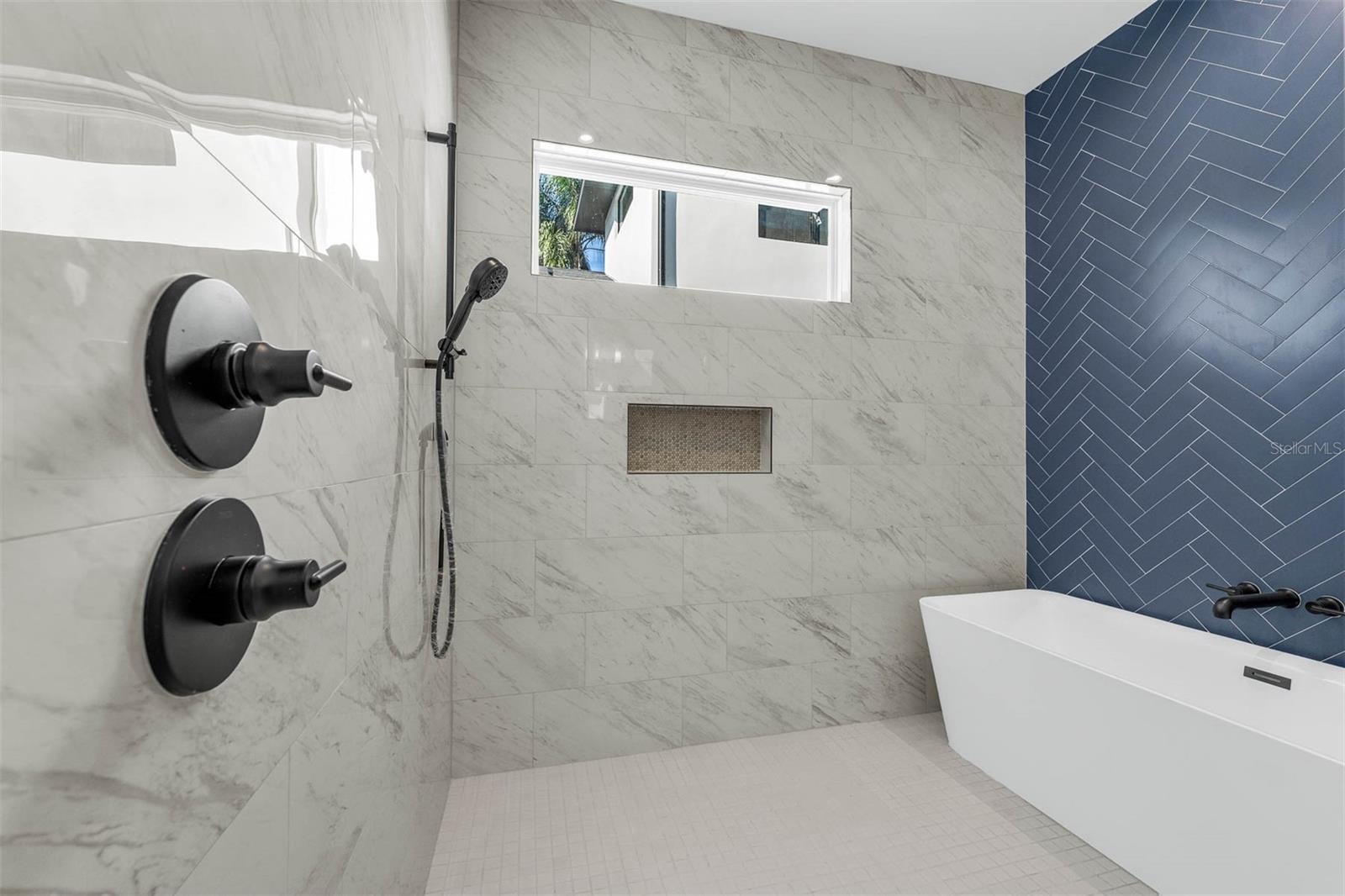 Orlando, Florida, 32804, United States, 4 Bedrooms Bedrooms, ,4 BathroomsBathrooms,Residential,Active,2011439