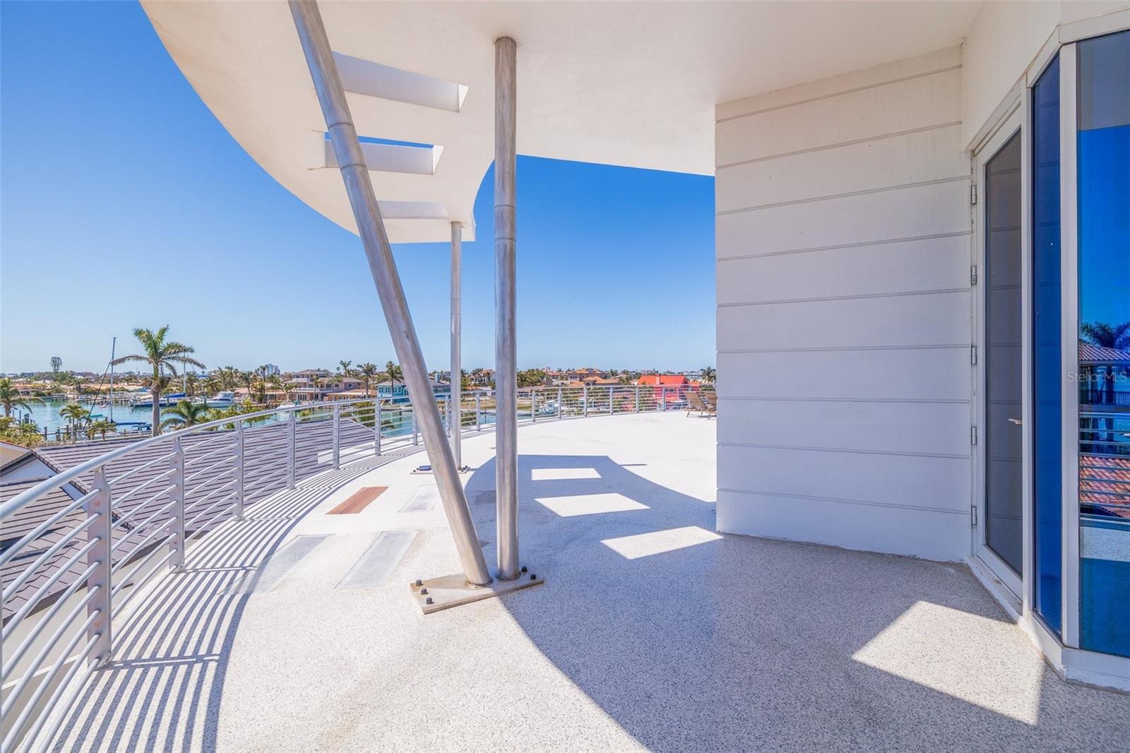Treasure Island, Florida, 33706, United States, ,7 BathroomsBathrooms,Residential,Active,1772746