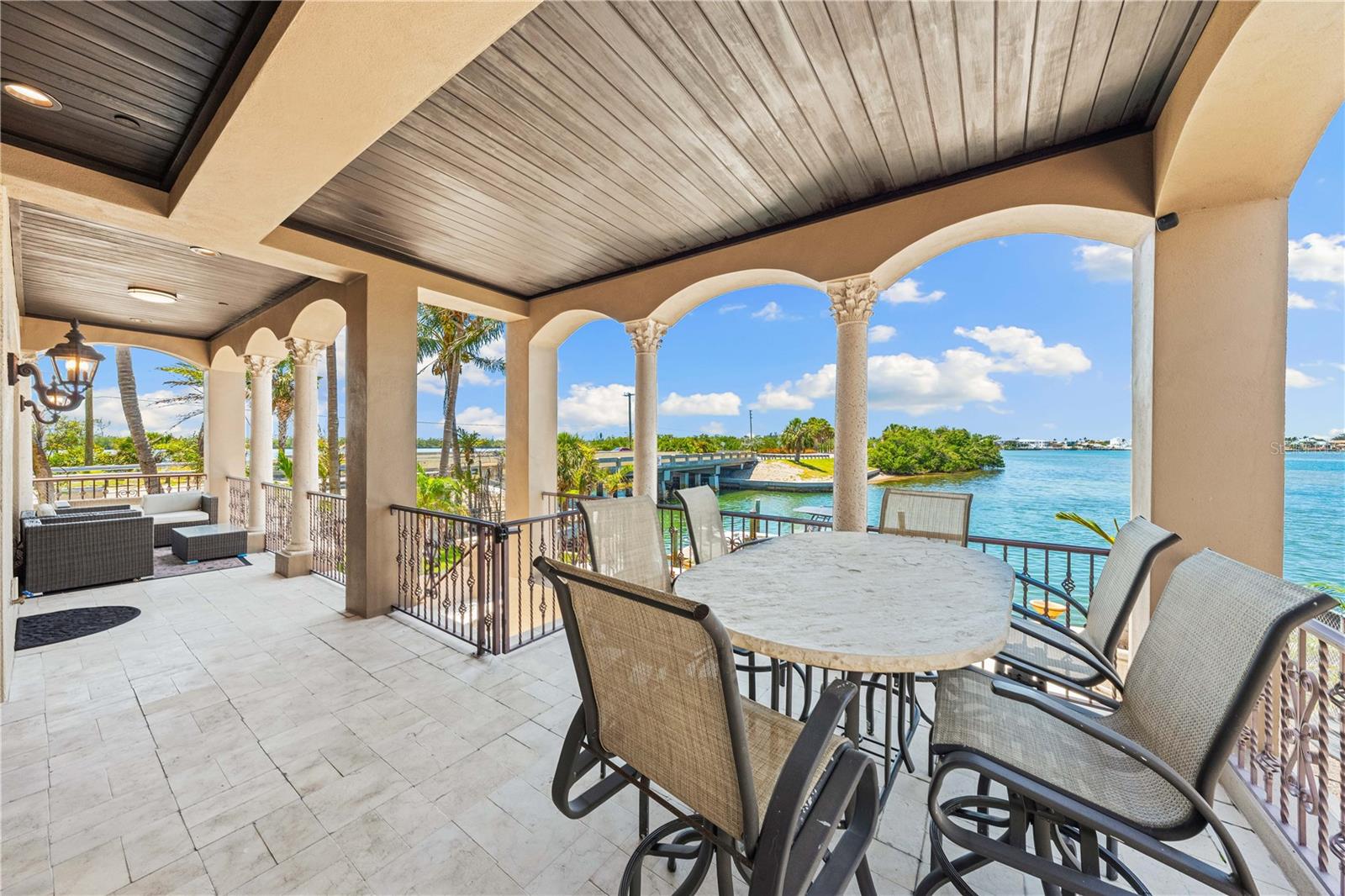 Sarasota, Florida, 34236, United States, 5 Bedrooms Bedrooms, ,6 BathroomsBathrooms,Residential,Active,1834475