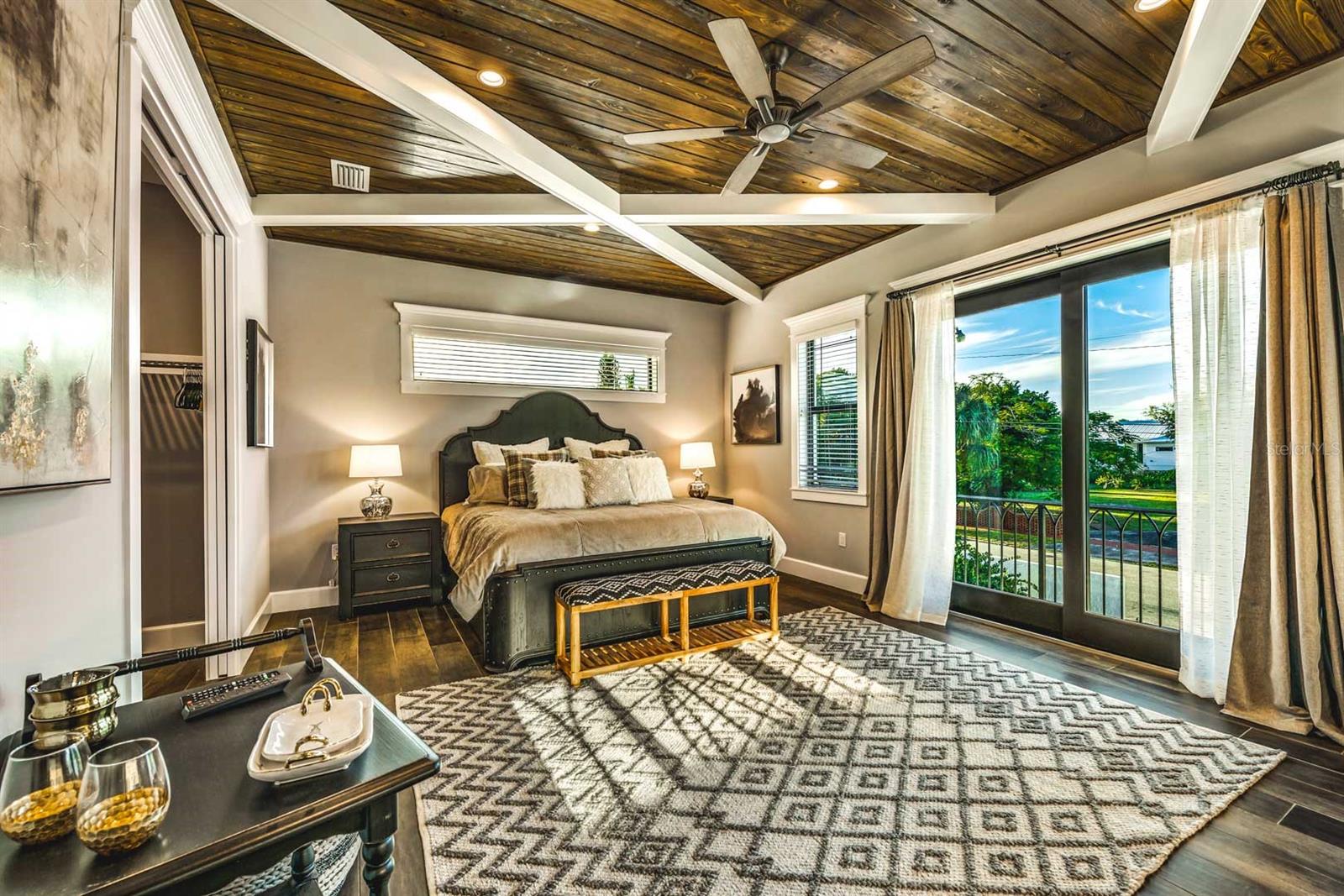 Sarasota, Florida, 34236, United States, 6 Bedrooms Bedrooms, ,6 BathroomsBathrooms,Residential,Active,1831859