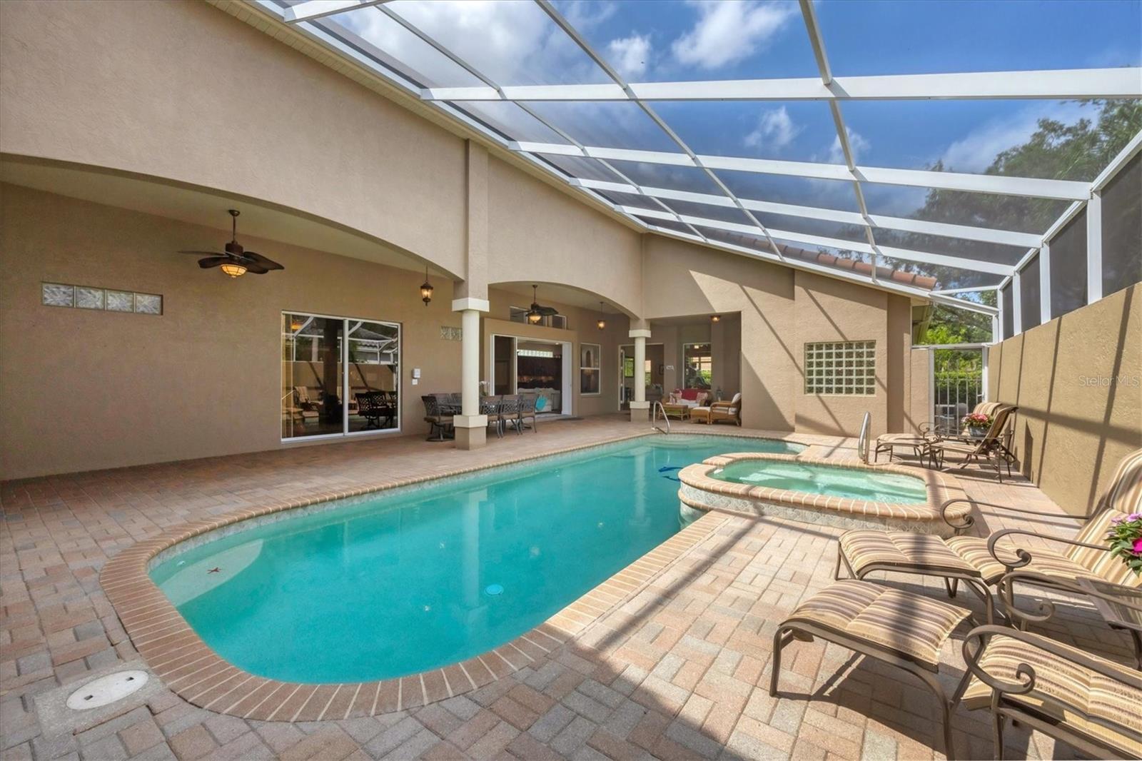 Sarasota, Florida, 34240, United States, 3 Bedrooms Bedrooms, ,3 BathroomsBathrooms,Residential,Active,1871617