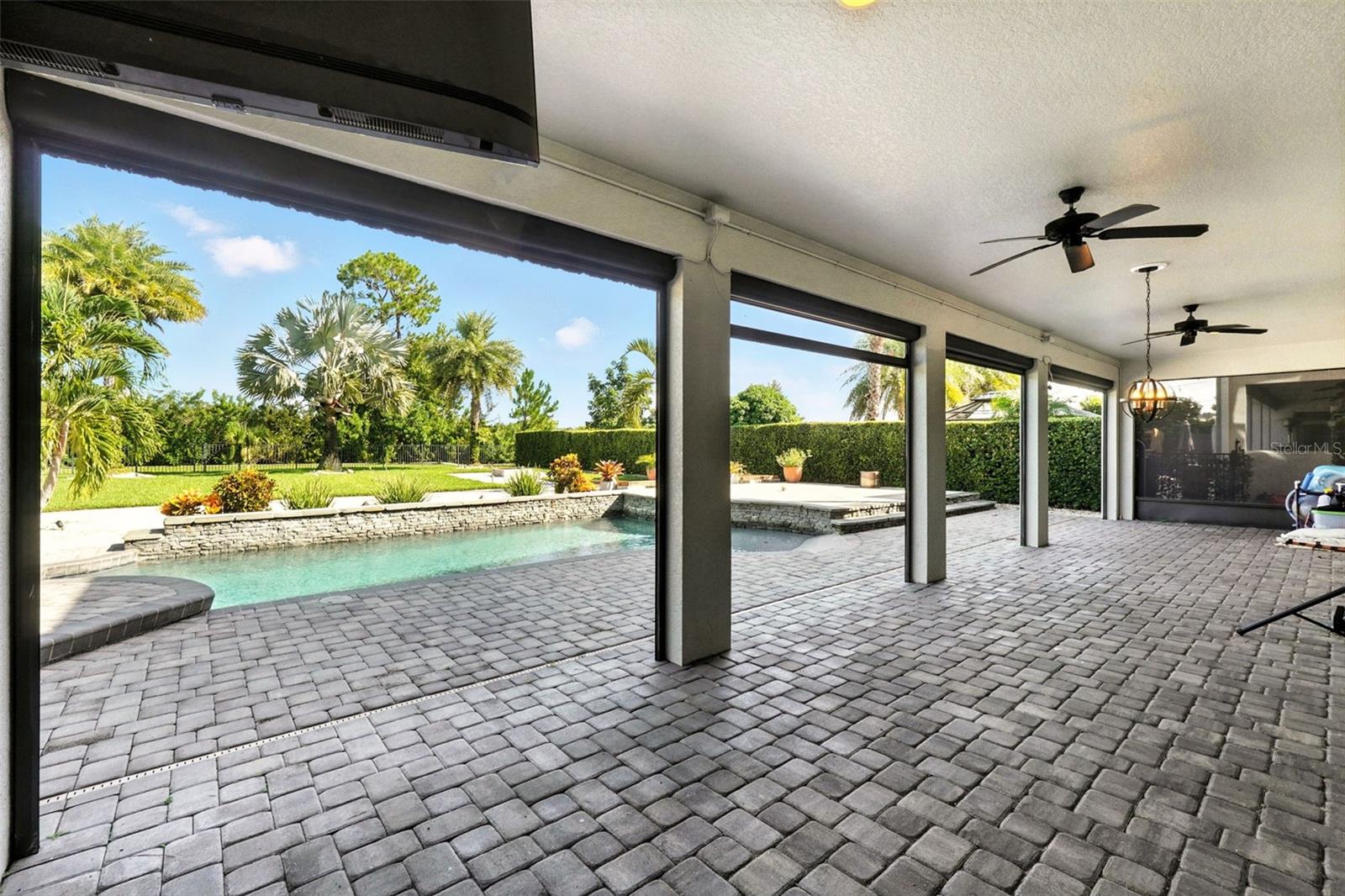 Windermere, Florida, 34786, United States, 5 Bedrooms Bedrooms, ,6 BathroomsBathrooms,Residential,Active,1894516