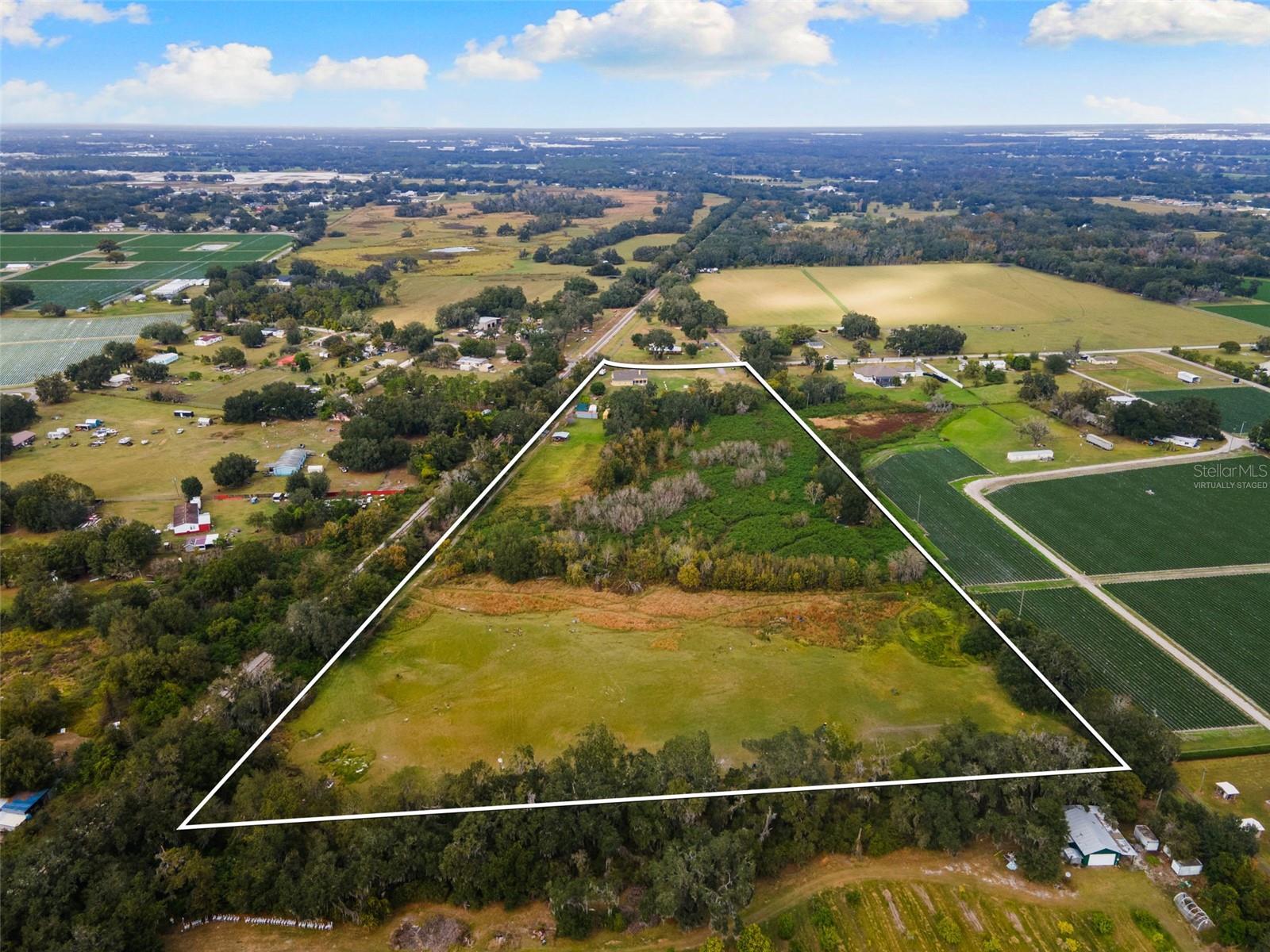 Plant City, Florida, 33567, United States, 5 Bedrooms Bedrooms, ,3 BathroomsBathrooms,Residential,Active,2007196