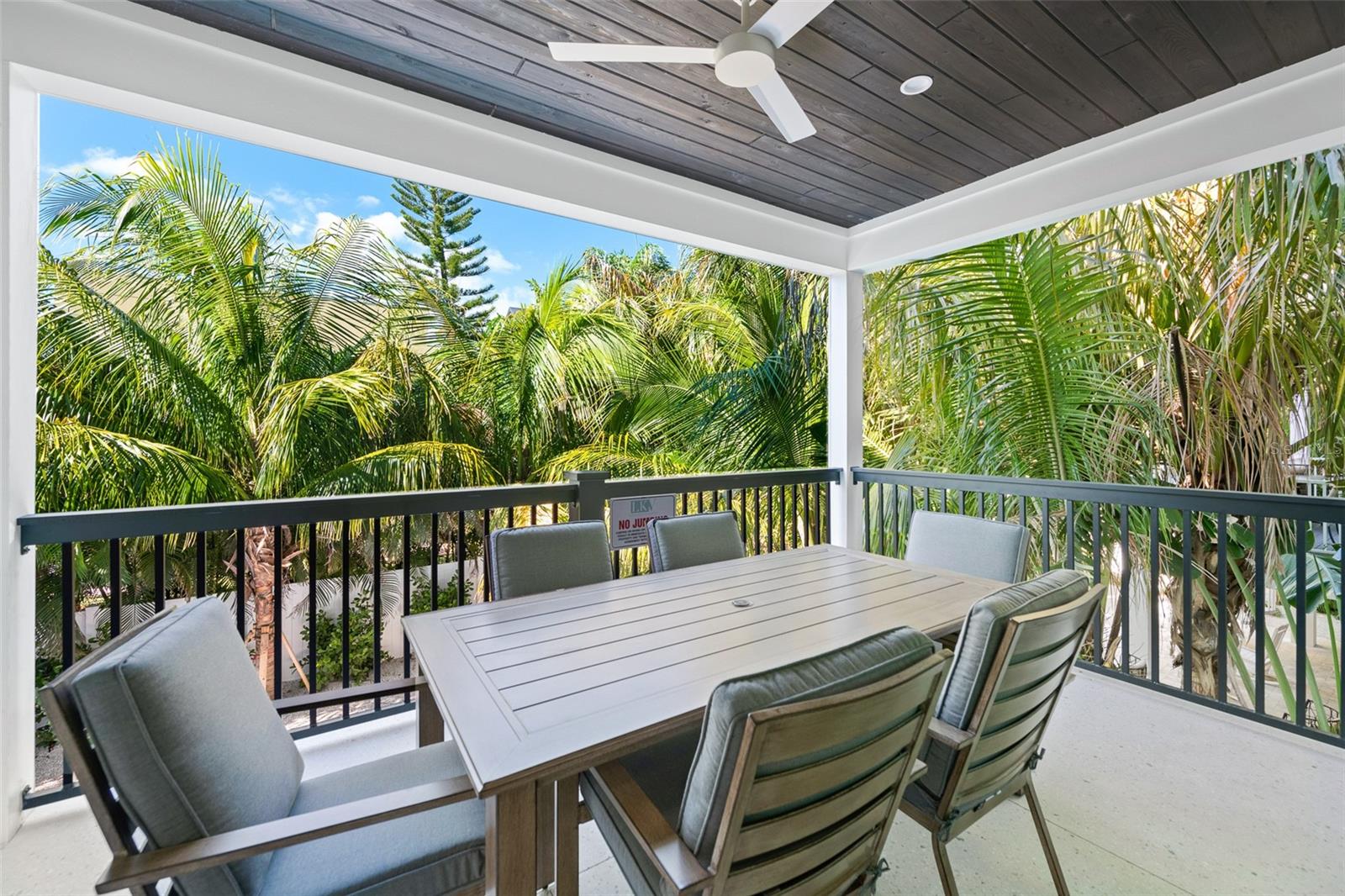 Sarasota, Florida, 34236, United States, 8 Bedrooms Bedrooms, ,10 BathroomsBathrooms,Residential,Active,2006955