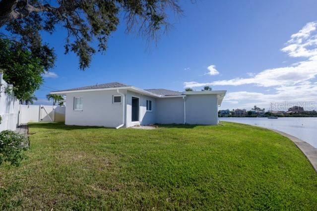 St Petersburg, Florida, 33707, United States, 4 Bedrooms Bedrooms, ,4 BathroomsBathrooms,Residential,Active,1987212