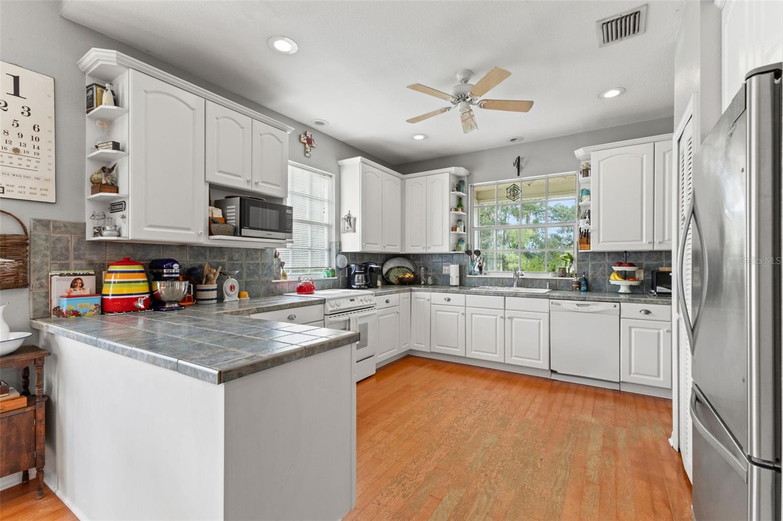 Brooksville, Florida, 34602, United States, 4 Bedrooms Bedrooms, ,6 BathroomsBathrooms,Residential,Active,1919396