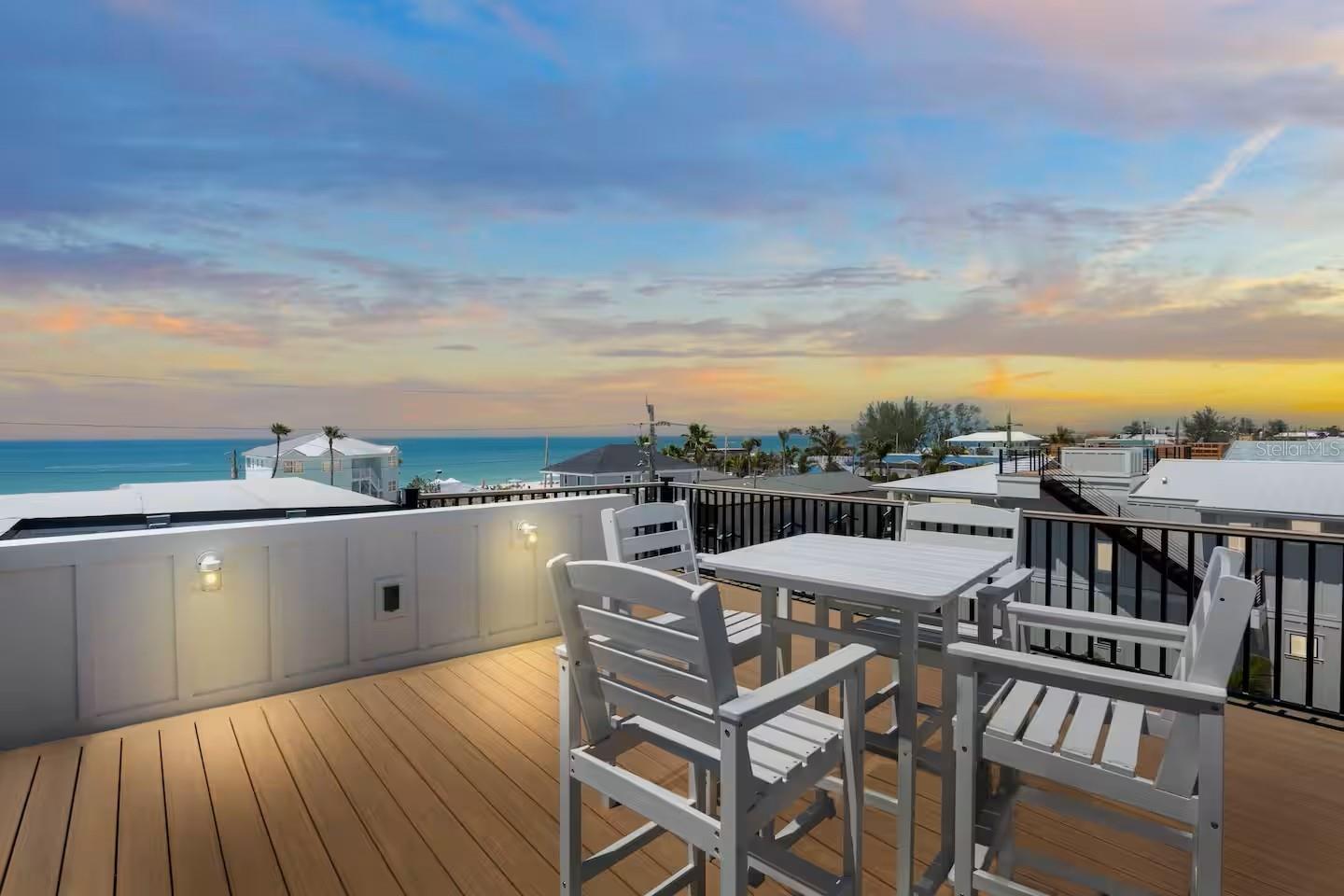 Bradenton Beach, Florida, 34217, United States, 7 Bedrooms Bedrooms, ,7 BathroomsBathrooms,Residential,Active,1971023