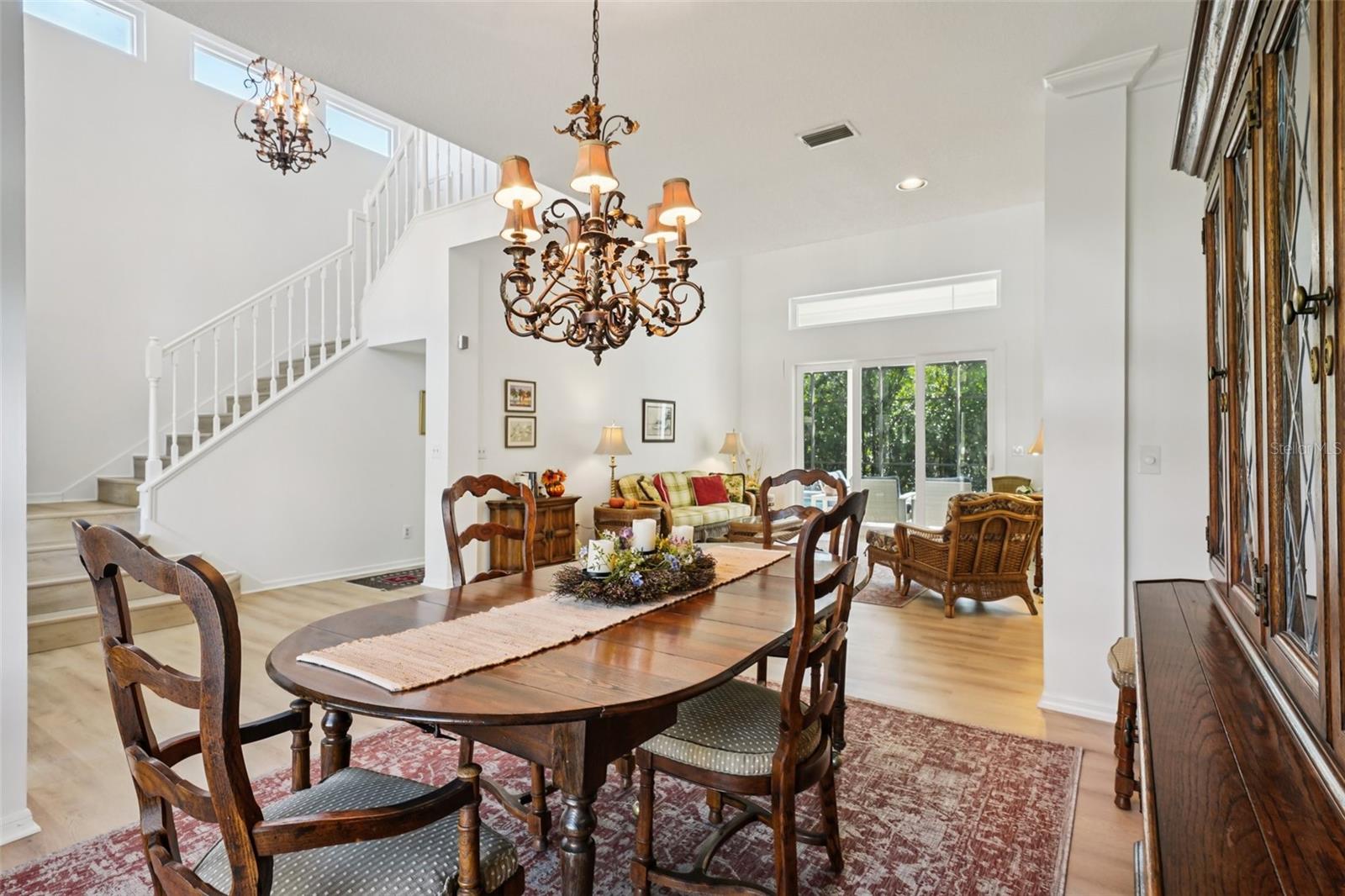 St Petersburg, Florida, 33703, United States, 4 Bedrooms Bedrooms, ,4 BathroomsBathrooms,Residential,Active,1994976