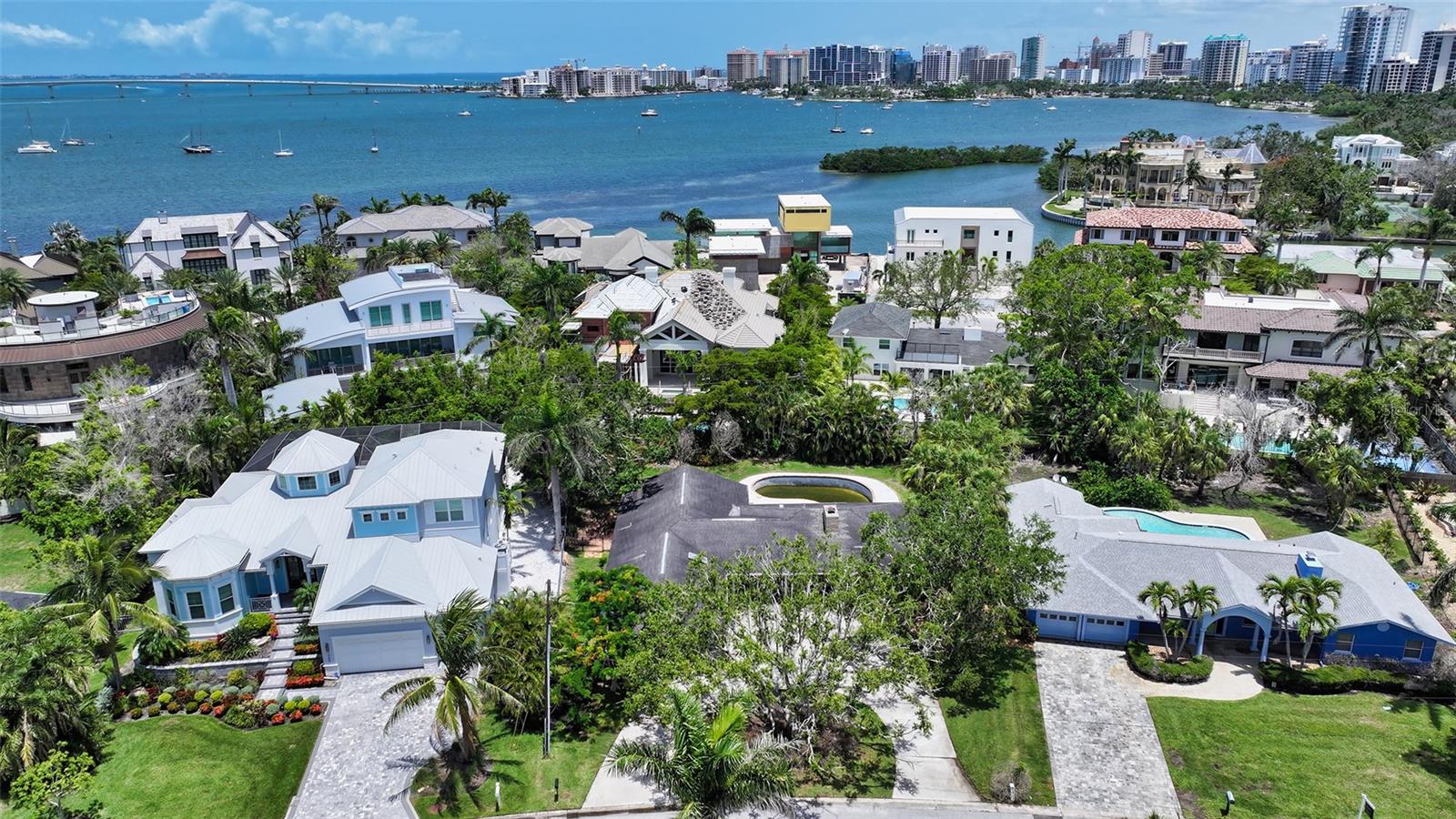 Sarasota, Florida, 34239, United States, 3 Bedrooms Bedrooms, ,3 BathroomsBathrooms,Residential,Active,1849579