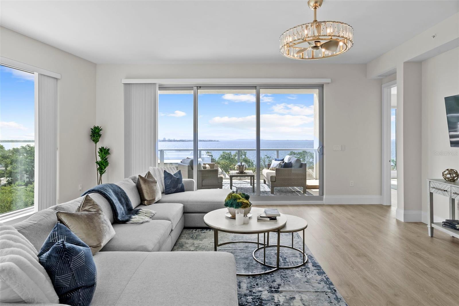 Tampa, Florida, 33629, United States, 4 Bedrooms Bedrooms, ,4 BathroomsBathrooms,Residential,Active,2010535