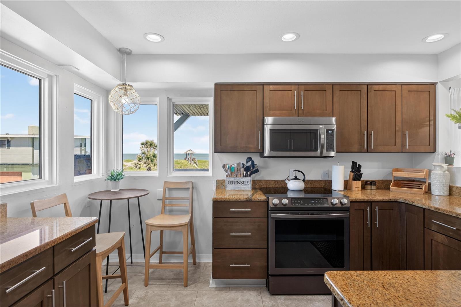 Palm Coast, Florida, 32137, United States, 3 Bedrooms Bedrooms, ,3 BathroomsBathrooms,Residential,Active,2030098
