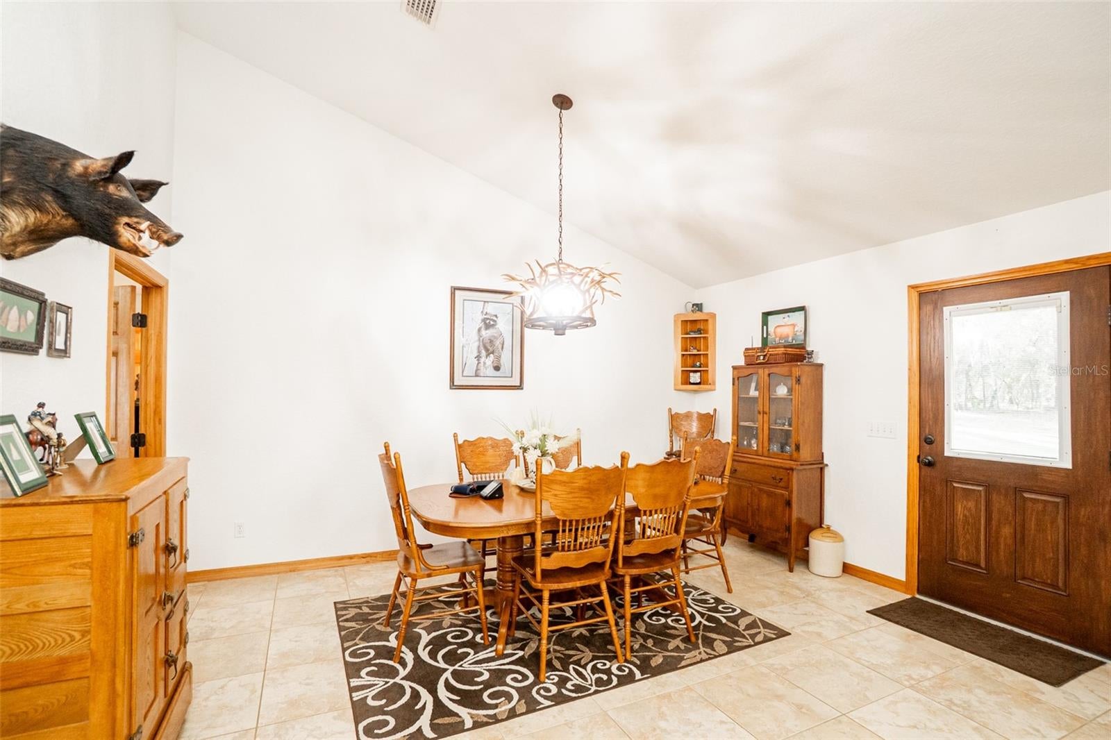 Silver Springs, Florida, 34488, United States, 3 Bedrooms Bedrooms, ,2 BathroomsBathrooms,Residential,Active,2044580