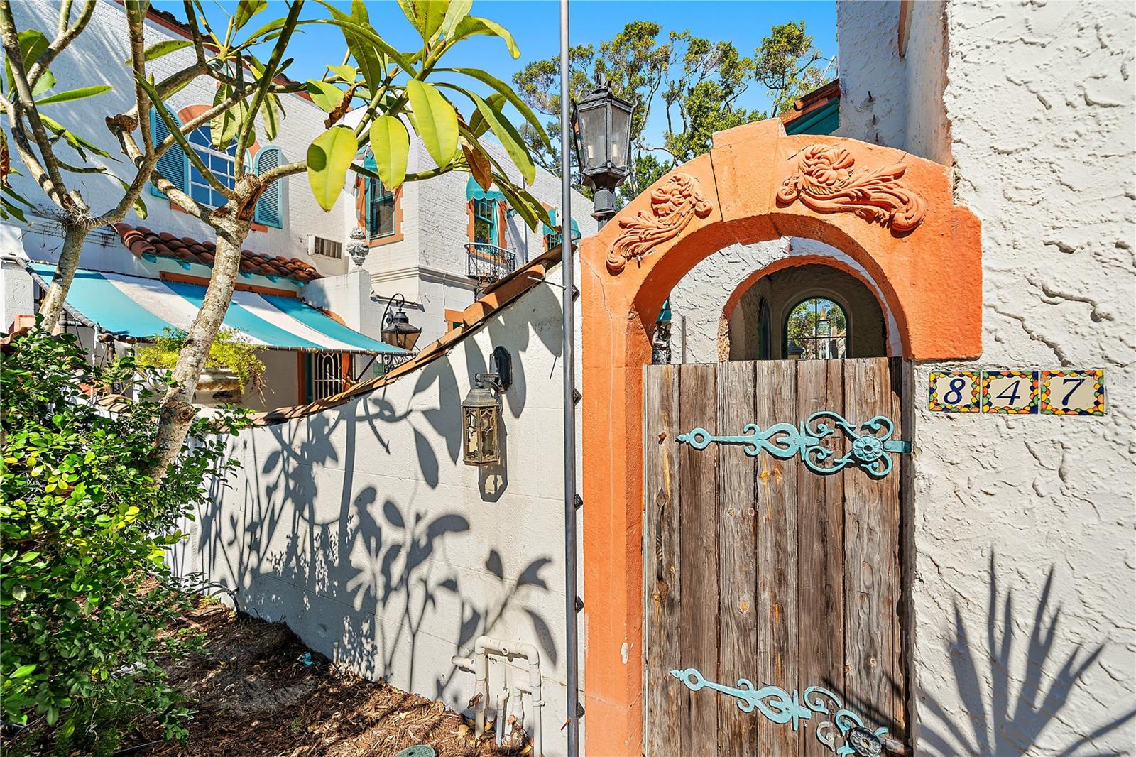 Sarasota, Florida, 34234, United States, 6 Bedrooms Bedrooms, ,5 BathroomsBathrooms,Residential,Active,2002321